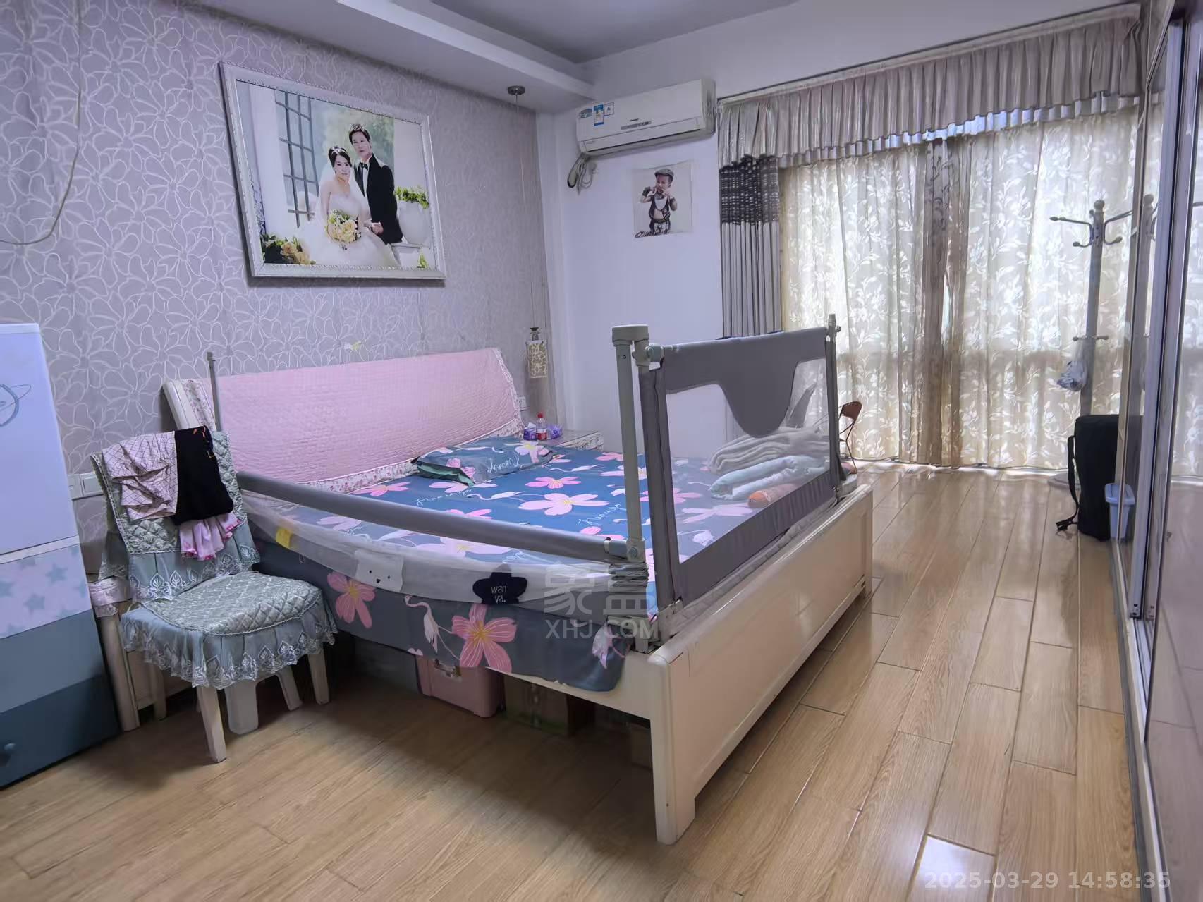 天泉一品  3室1厅1卫   1700.00元/月室内图