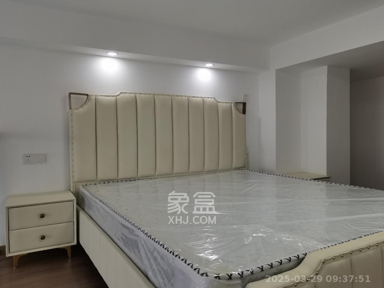 裕天国际商汇中心 1室0厅0卫 1800.0元/月 裕天国际商汇中心 1室0厅0卫 1800.0元/月室内图