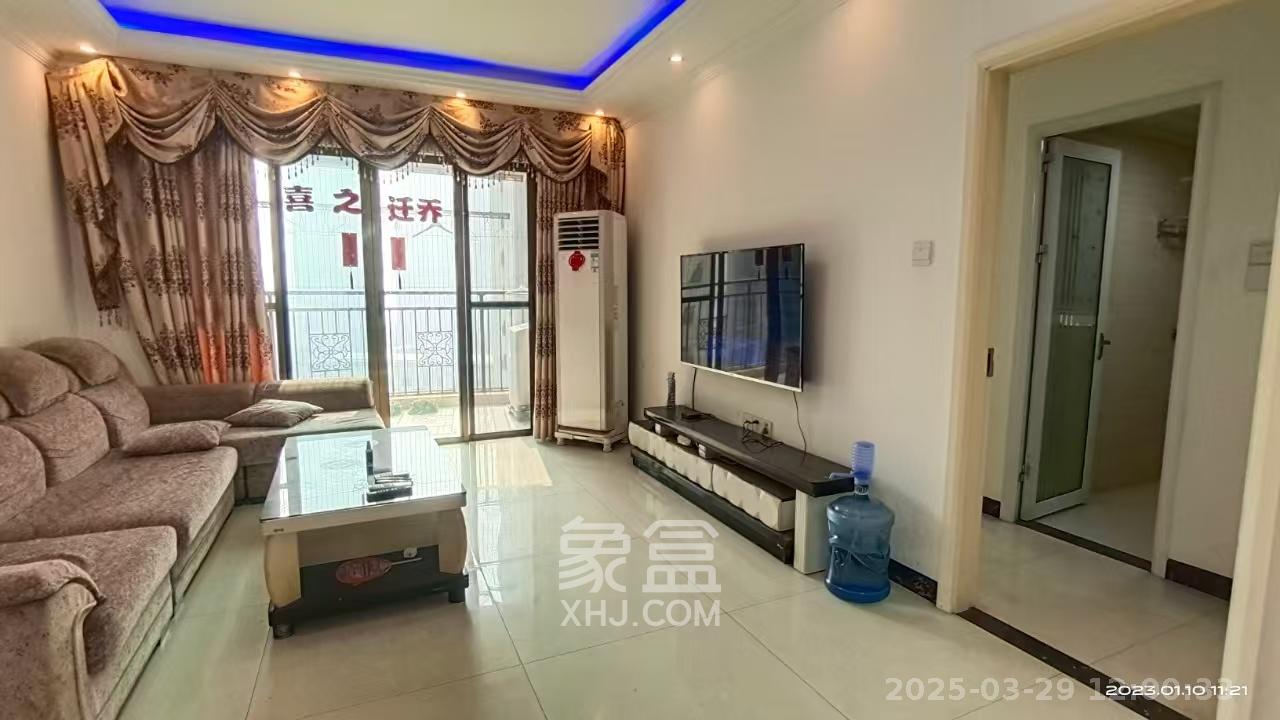 江山帝景哈佛  3室2厅2卫   2300.00元/月