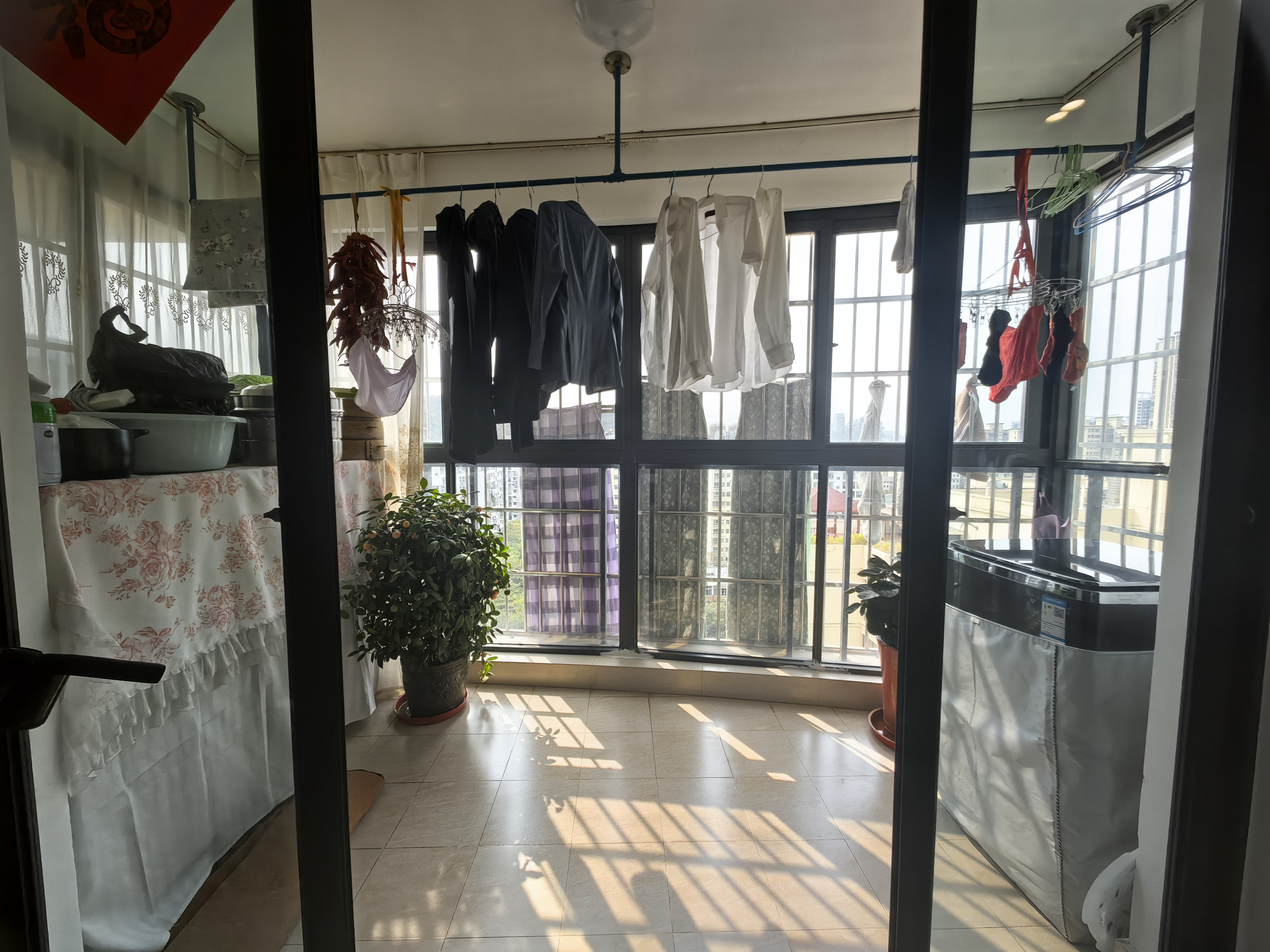 荣德花园 3室2厅2卫 230.0万 荣德花园 3室2厅2卫 230.0万室内图