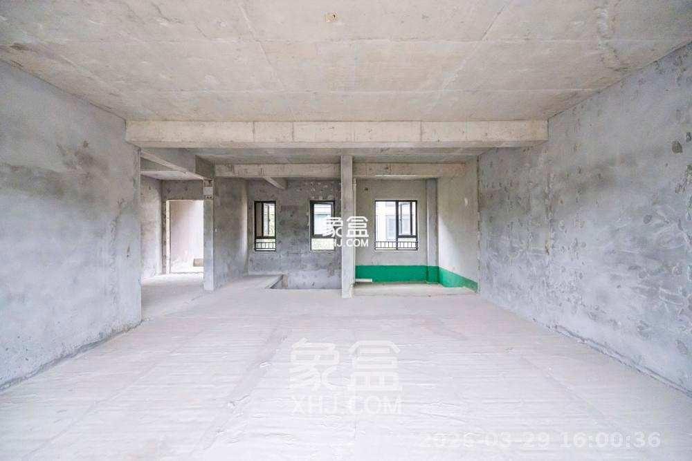 东原麓印长江C区 5室3厅4卫 6000.00元/月 东原麓印长江C区 5室3厅4卫 6000.00元/月室内图