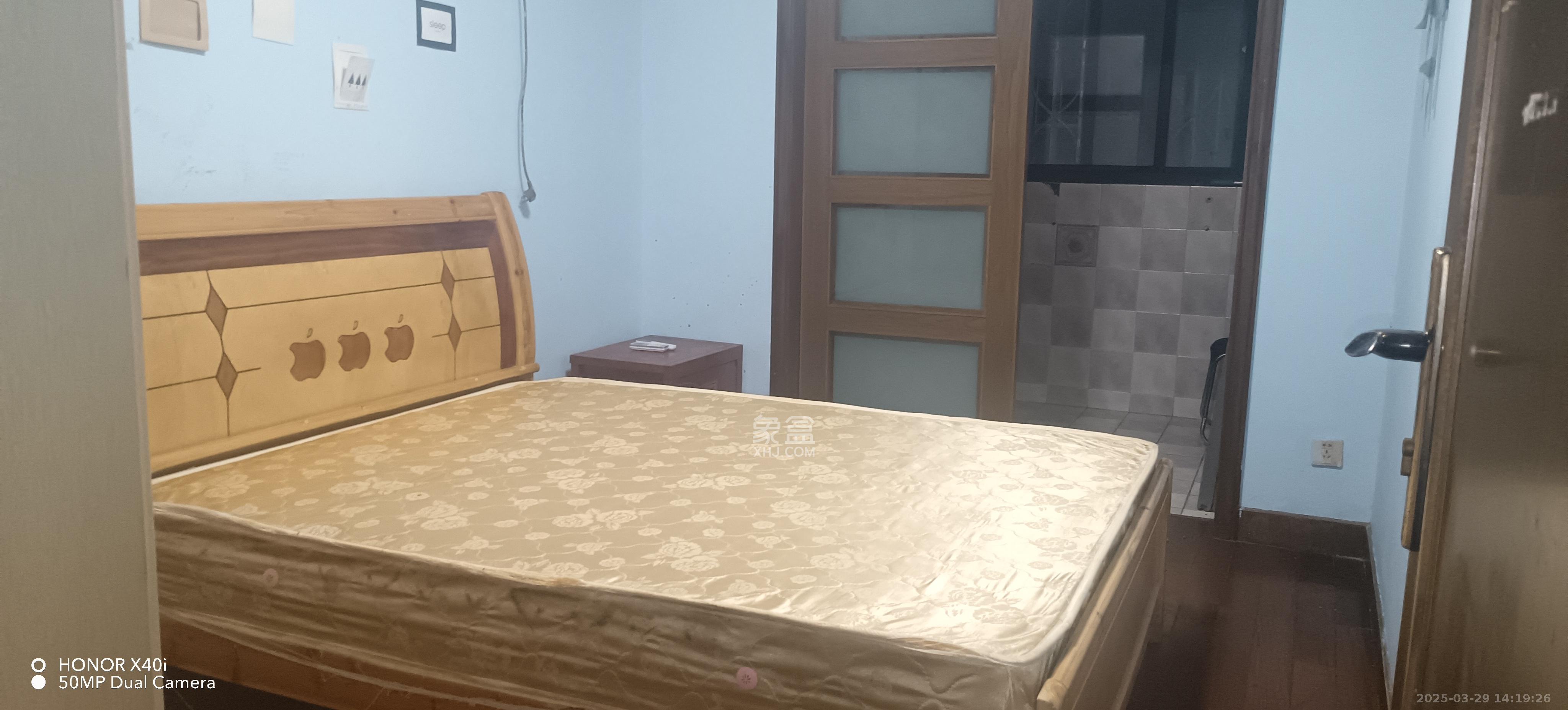 建行芙蓉支行宿舍  3室1厅2卫    3000.0元/月 建行芙蓉支行宿舍  3室1厅2卫    3000.0元/月室内图