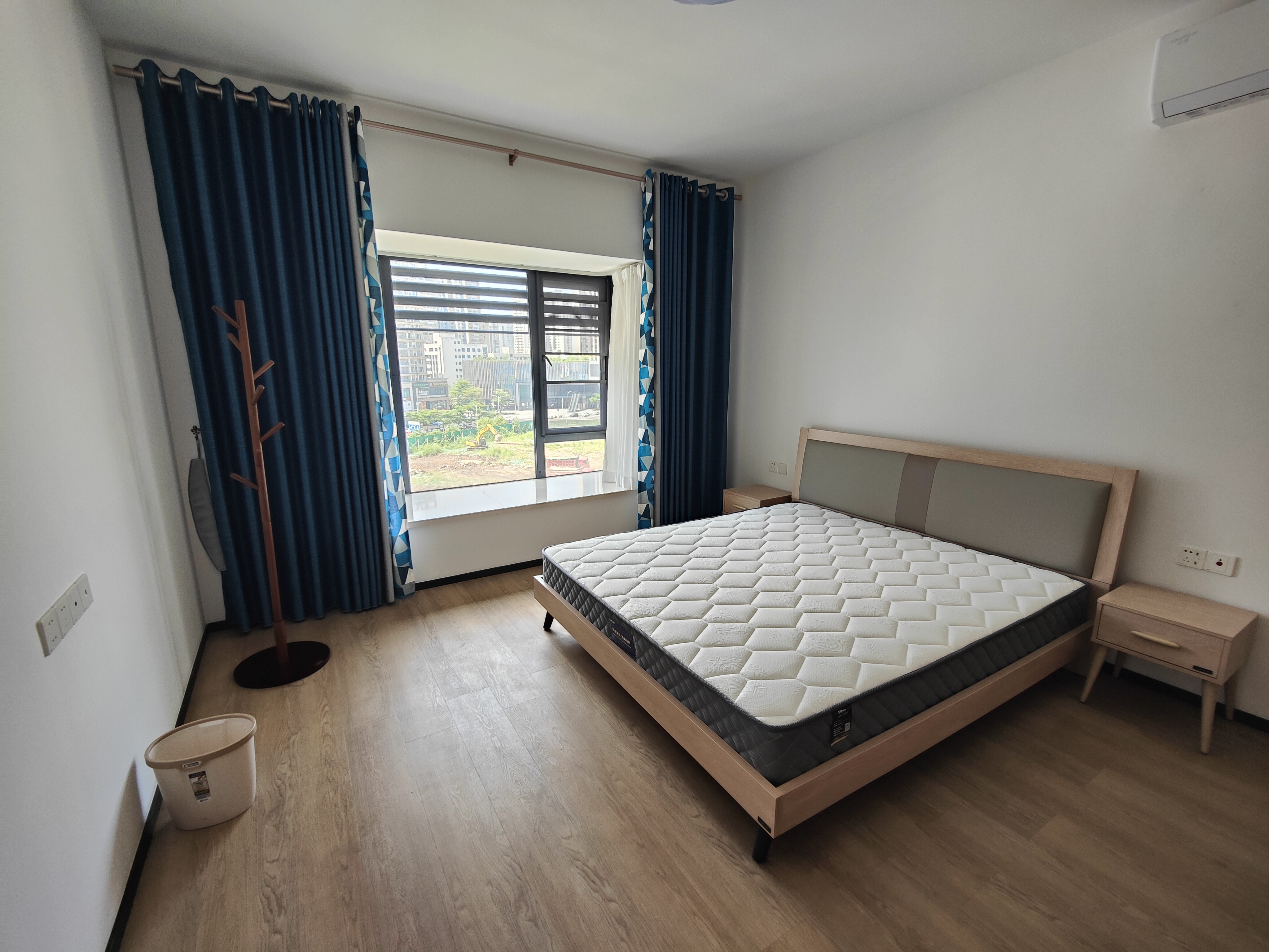 华润中心二期东悦府 3室2厅2卫 6500.0元/月 华润中心二期东悦府 3室2厅2卫 6500.0元/月室内图