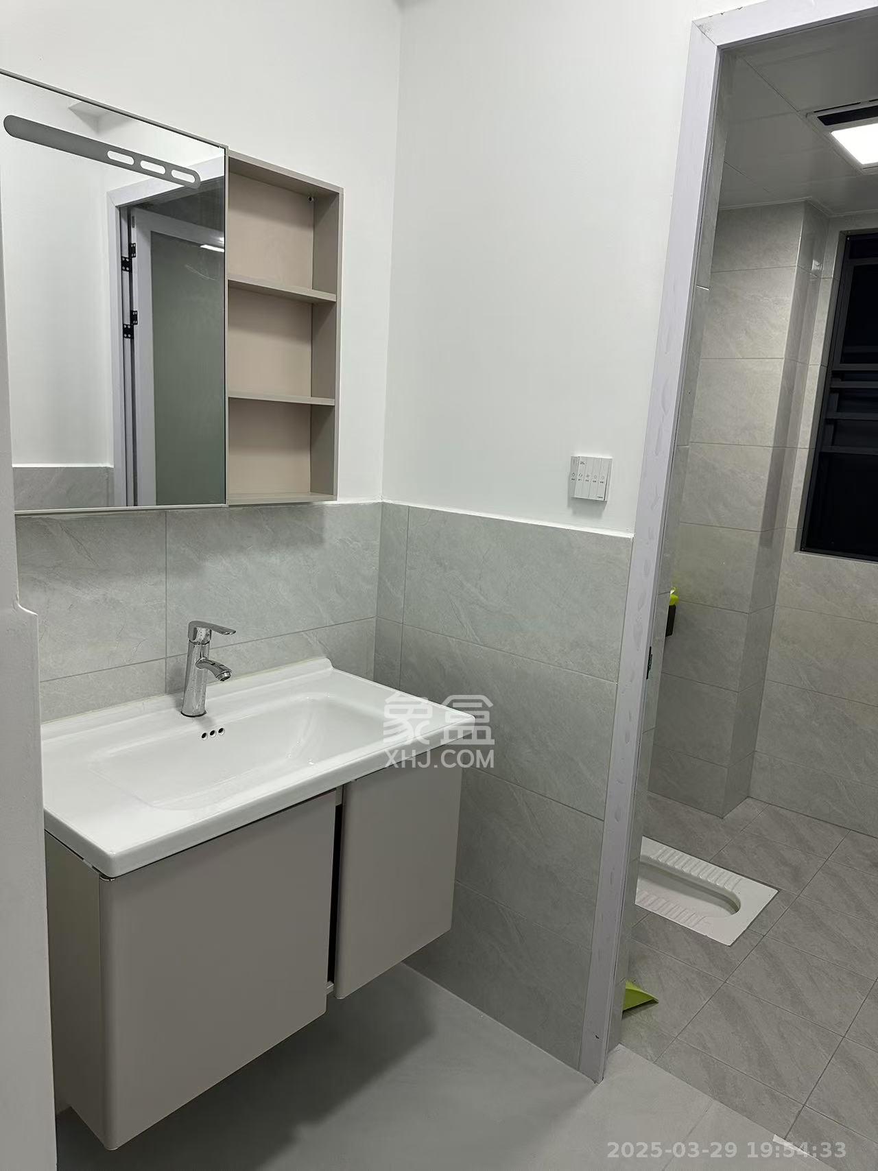 桃花嘉园 3室2厅2卫 2300.0元/月 桃花嘉园 3室2厅2卫 2300.0元/月室内图