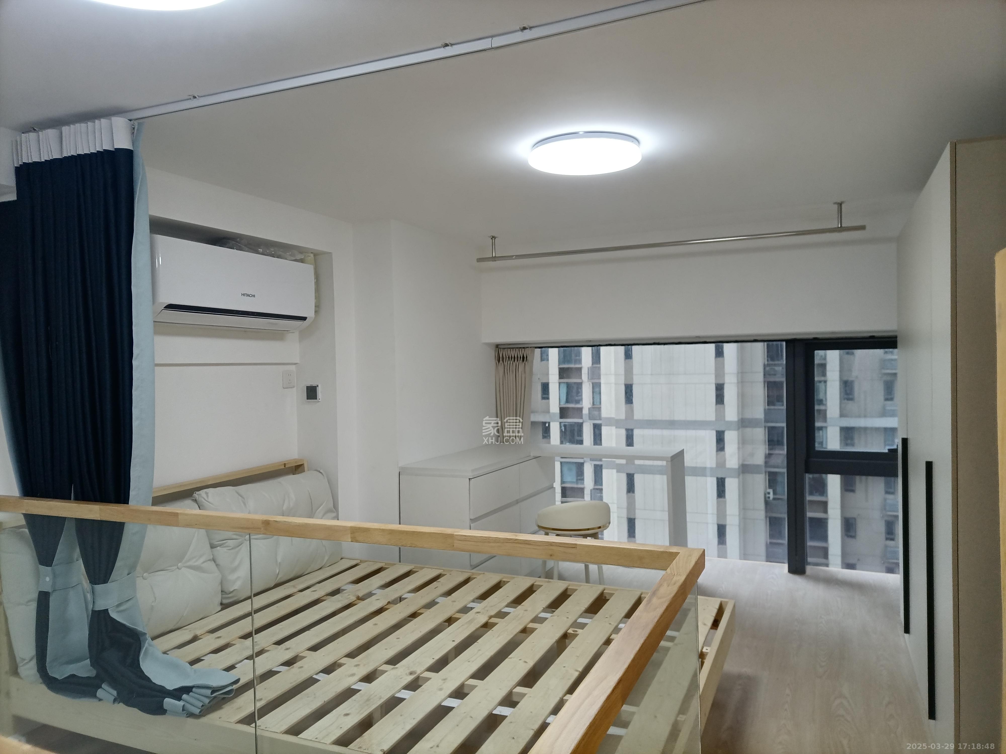 卓越中寰  2室1厅1卫   2500.00元/月室内图