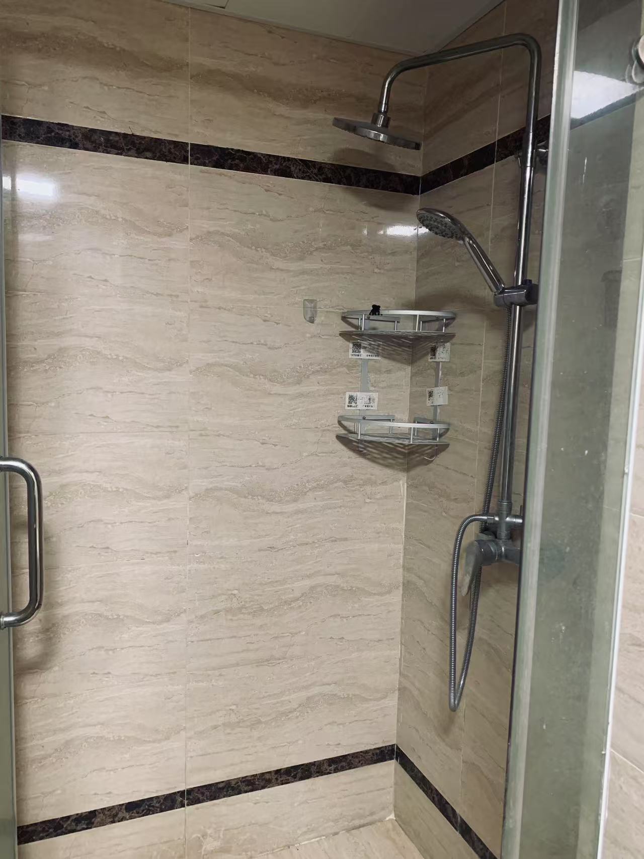 佳源罗马都市 1室1厅1卫 1400.0元/月 佳源罗马都市 1室1厅1卫 1400.0元/月室内图