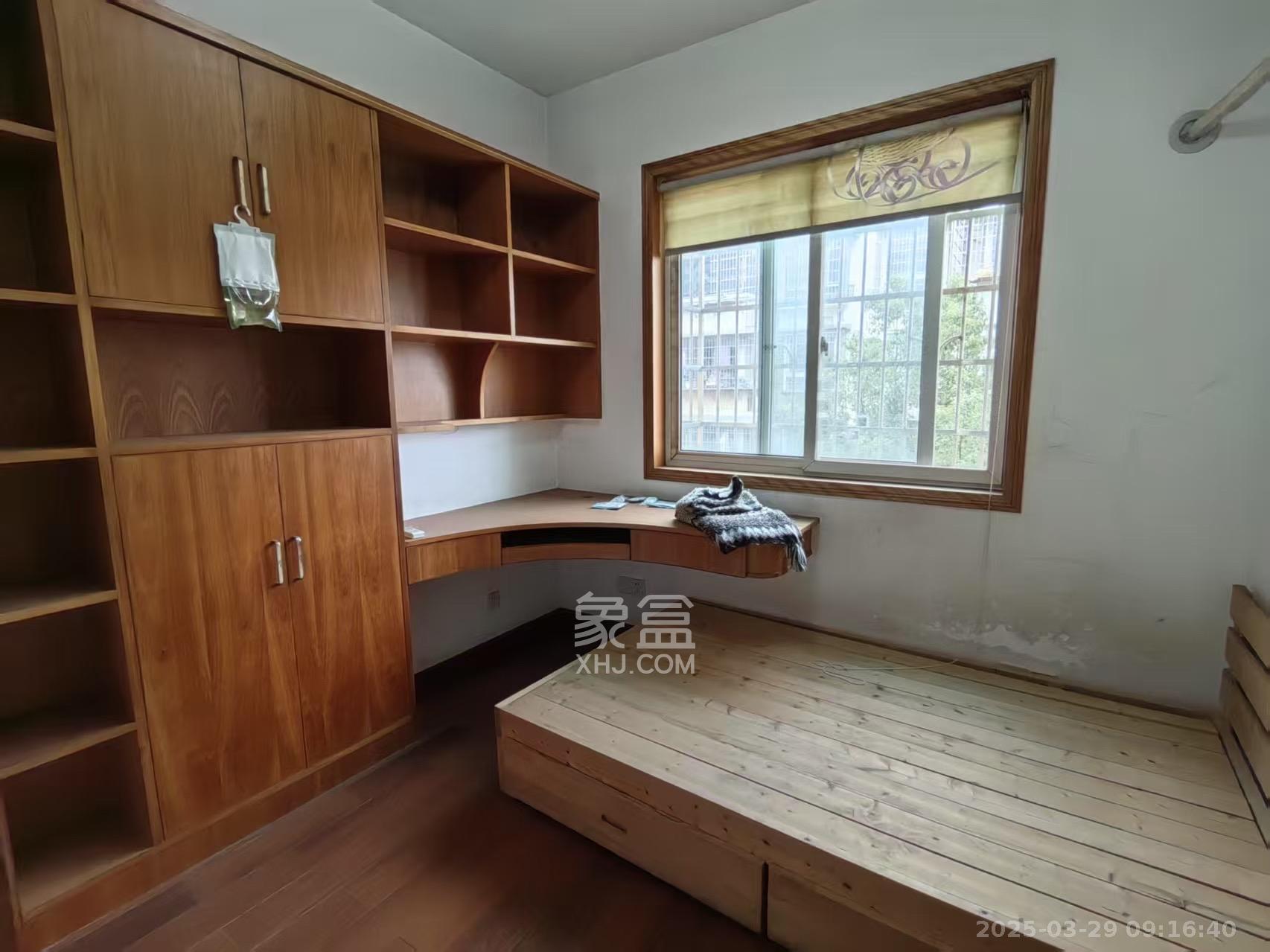 锦绣家园 3室2厅2卫 2000.0元/月 锦绣家园 3室2厅2卫 2000.0元/月室内图