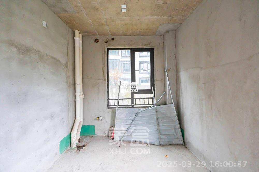 东原麓印长江C区 5室3厅4卫 6000.00元/月 东原麓印长江C区 5室3厅4卫 6000.00元/月室内图