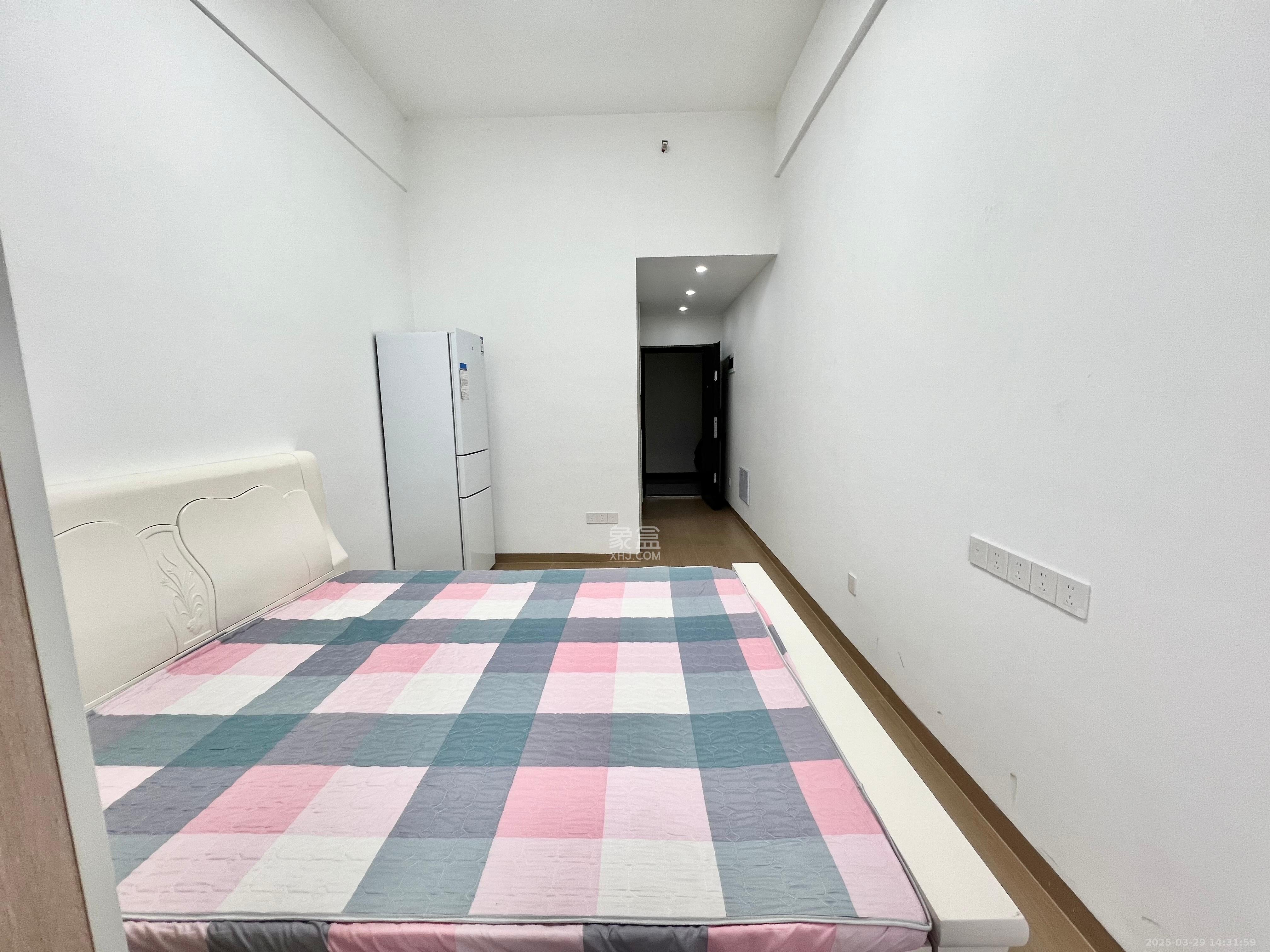 新长海尚都国际（海坤美寓）  1室1厅1卫   1450.00元/月室内图