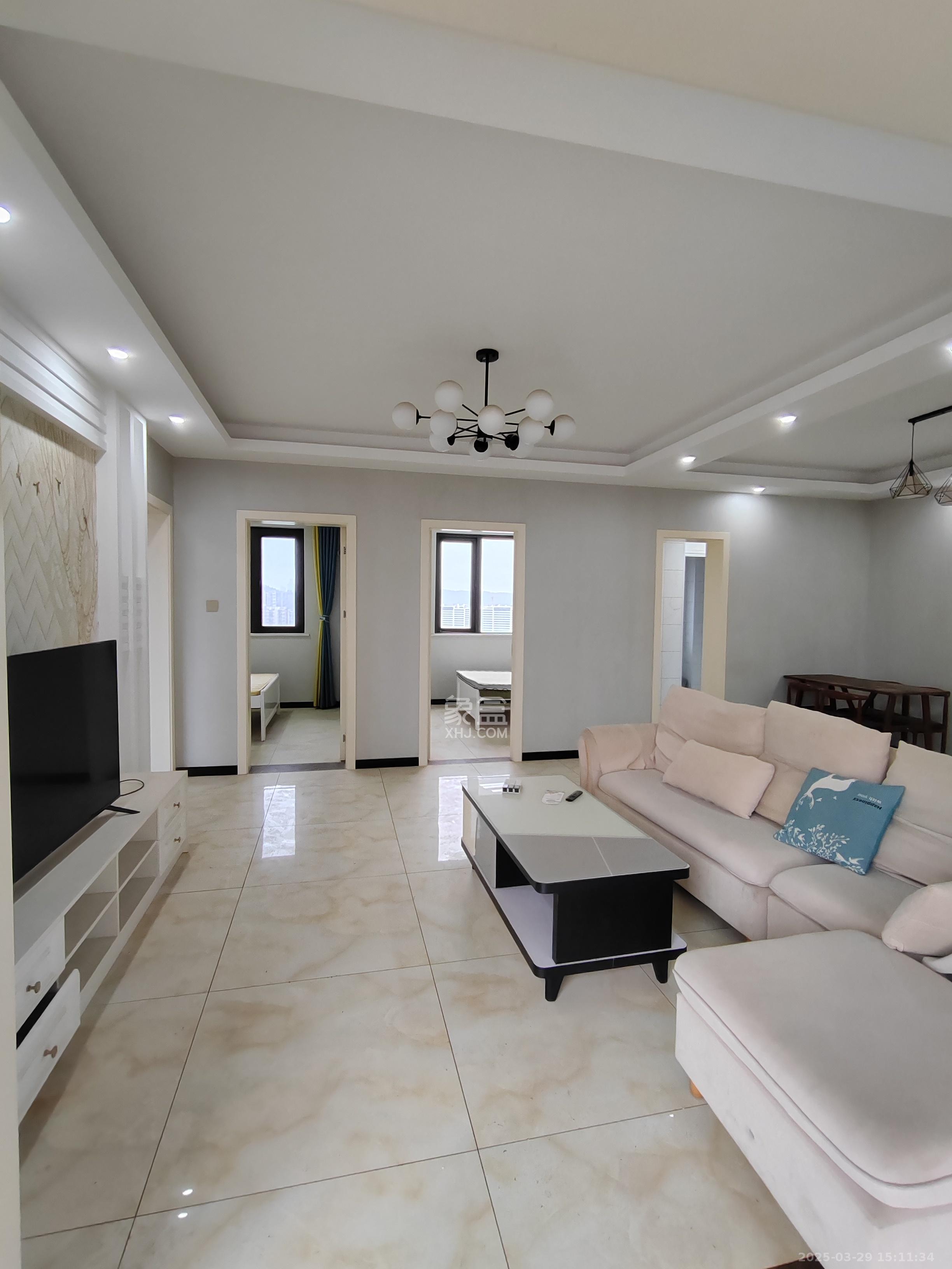 融创融公馆（融创臻苑）  3室2厅2卫    2200.0元/月室内图