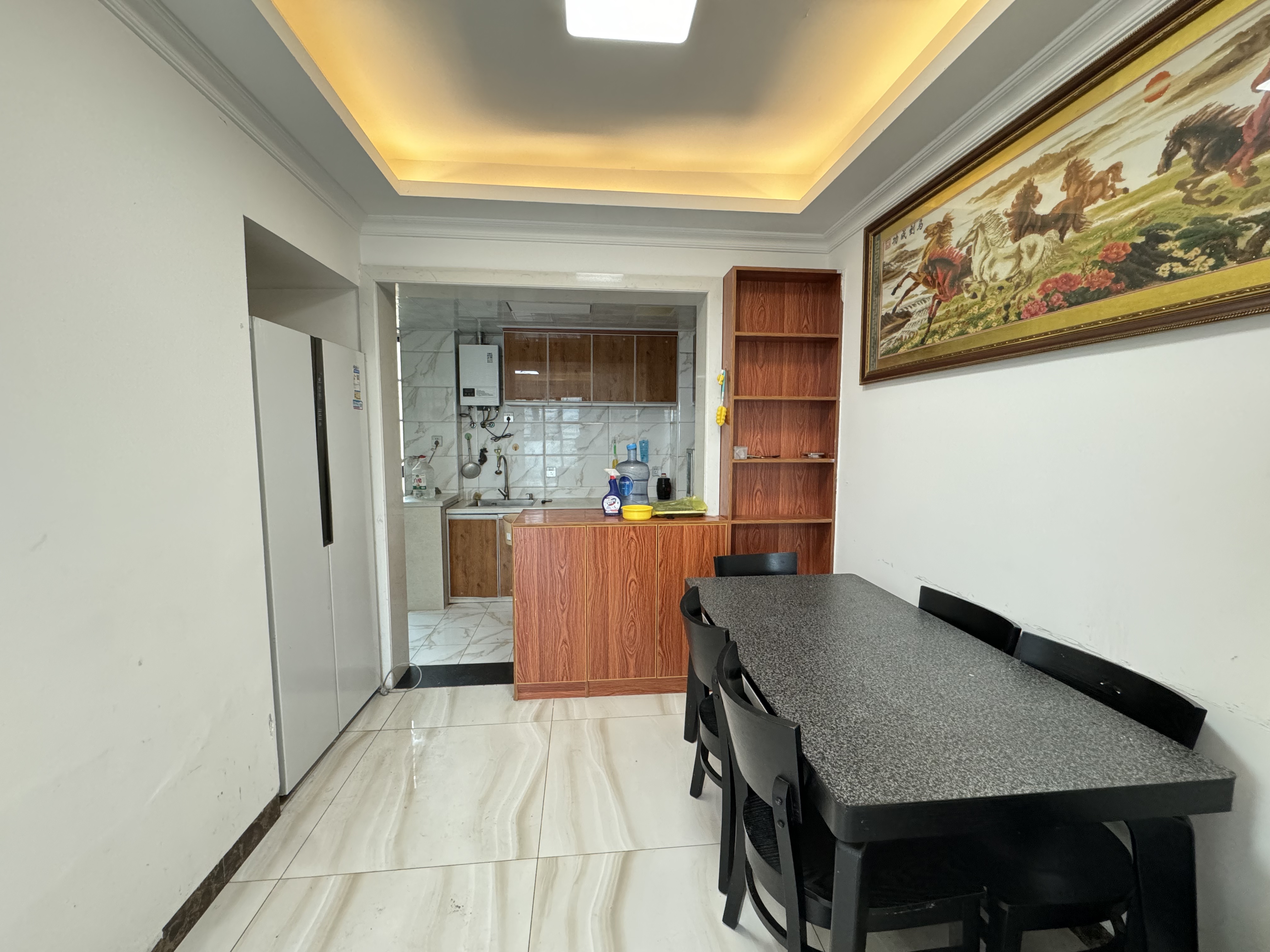 中国铁建金色蓝庭 3室2厅1卫 1900.0元/月 中国铁建金色蓝庭 3室2厅1卫 1900.0元/月室内图