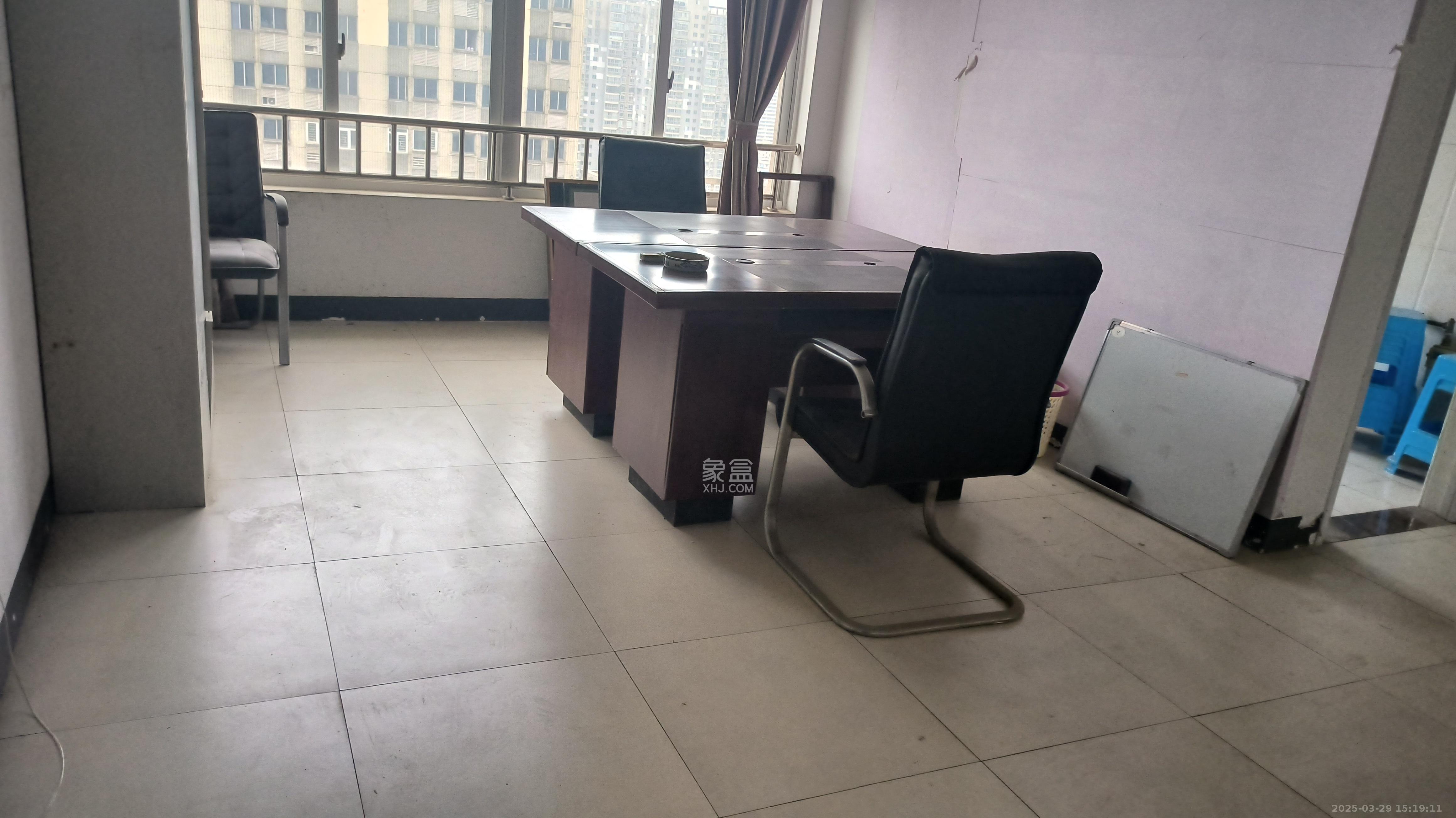 上河国际B座  2室1厅1卫    2000.0元/月 上河国际B座  2室1厅1卫    2000.0元/月