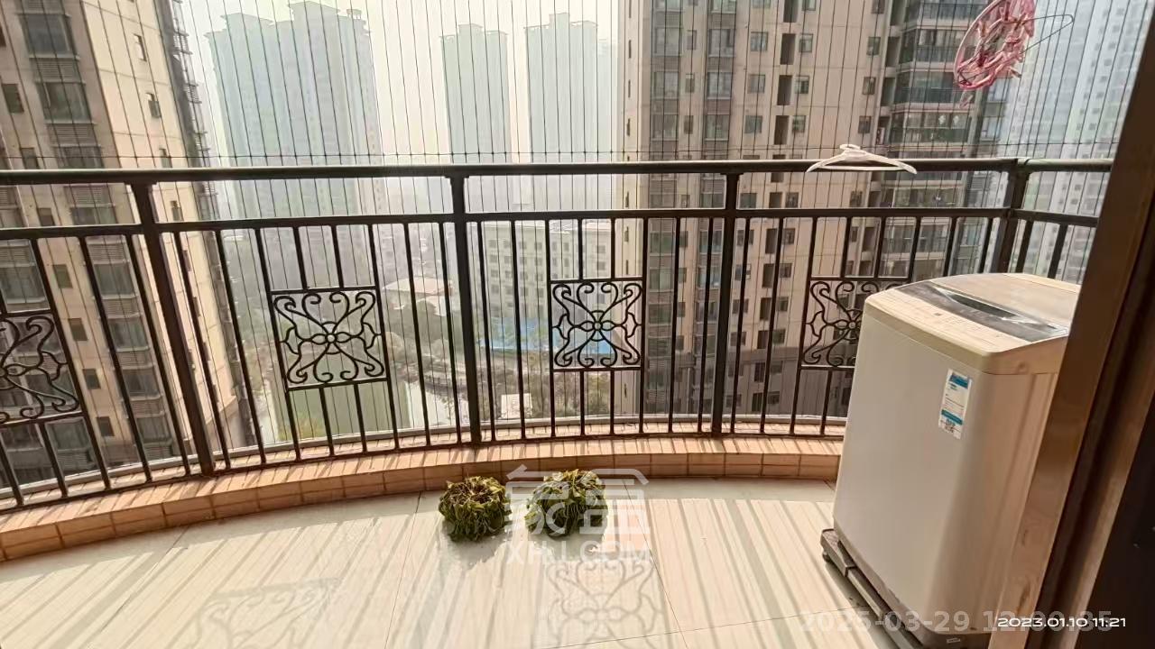 江山帝景哈佛 3室2厅2卫 2300.0元/月 江山帝景哈佛 3室2厅2卫 2300.0元/月室内图