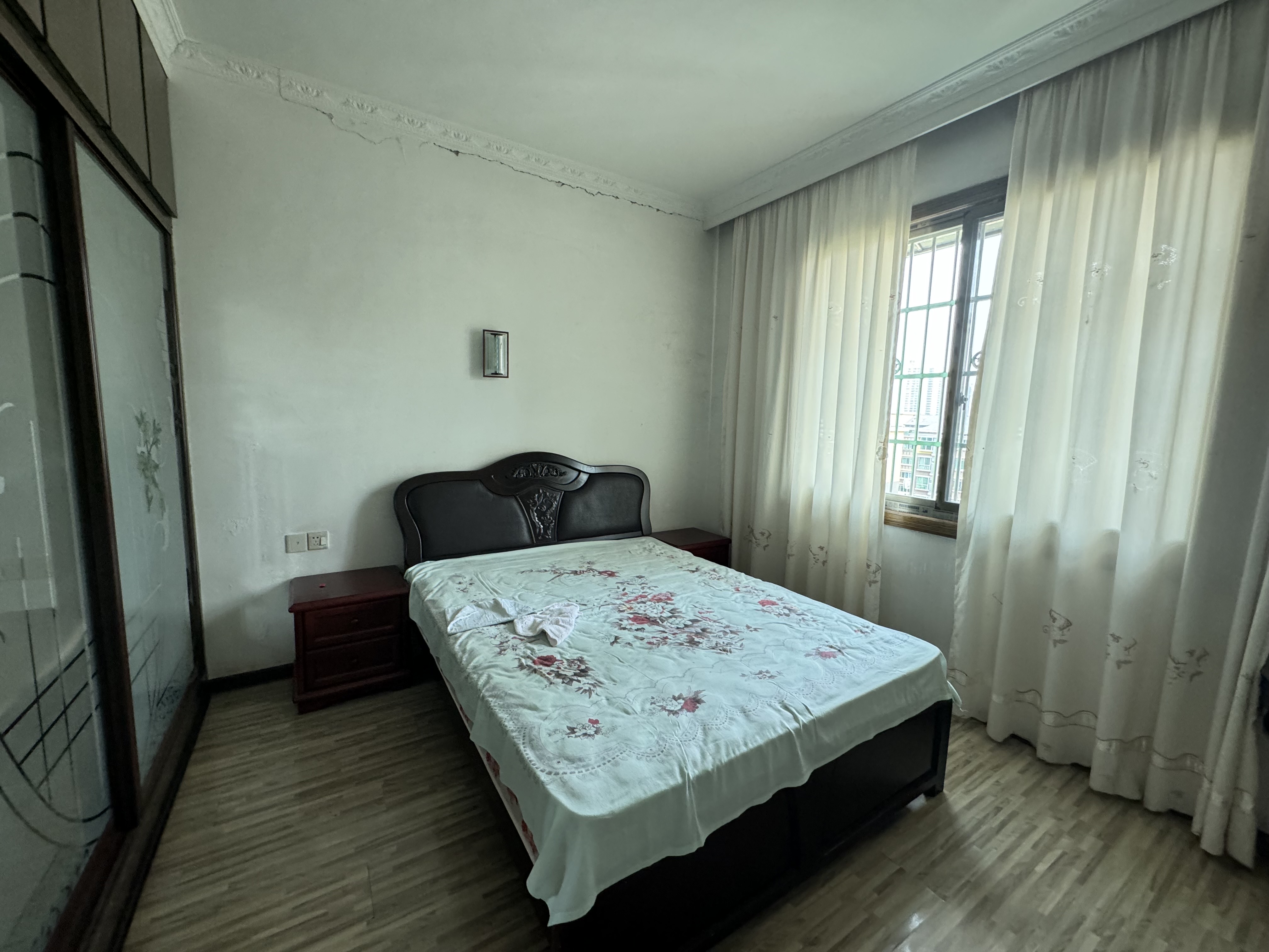 弘辰广电花园 3室2厅1卫 1000.0元/月 弘辰广电花园 3室2厅1卫 1000.0元/月室内图