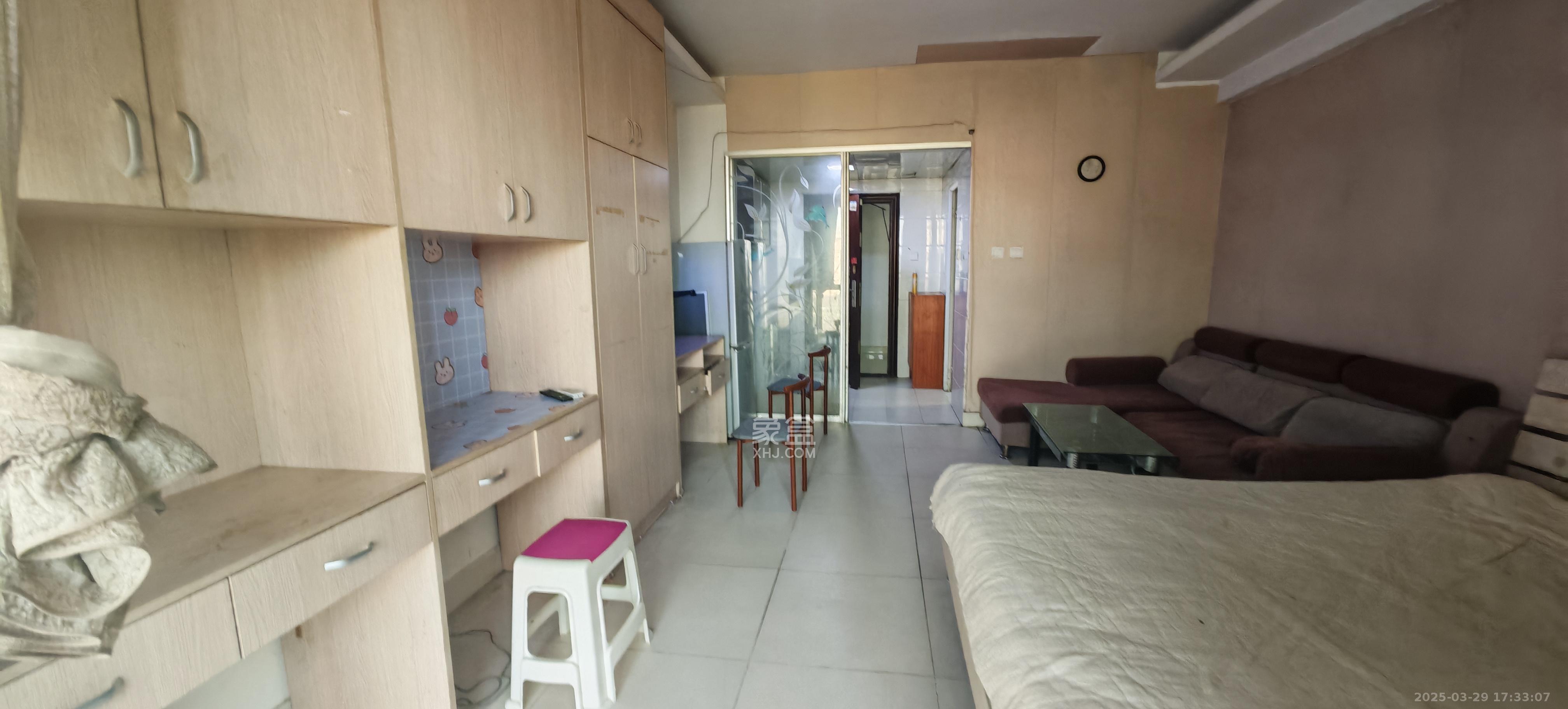 生活艺术城 1室1厅1卫 1650.0元/月 生活艺术城 1室1厅1卫 1650.0元/月室内图