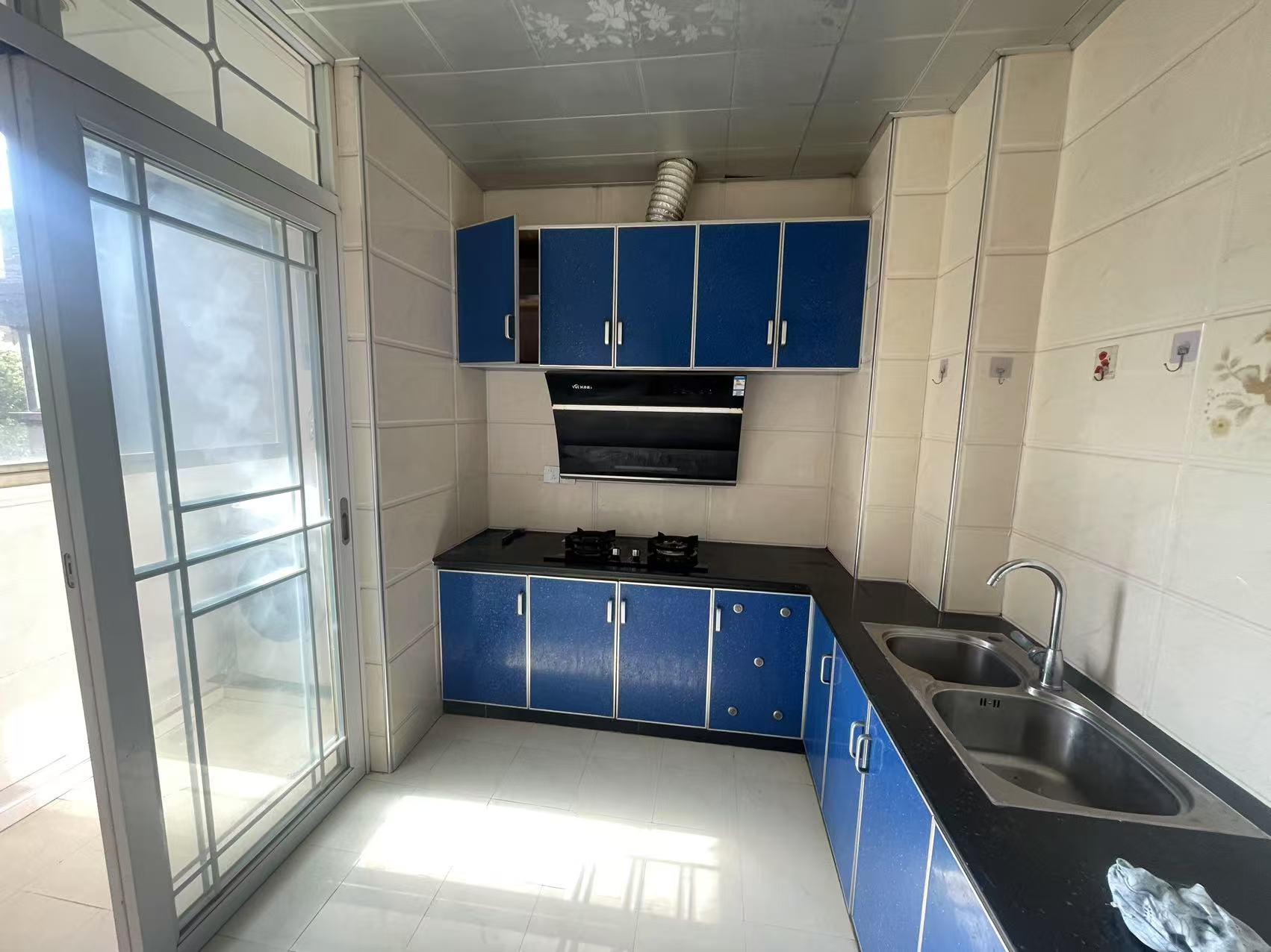 大同芙蓉 3室2厅2卫 1800.0元/月 大同芙蓉 3室2厅2卫 1800.0元/月室内图