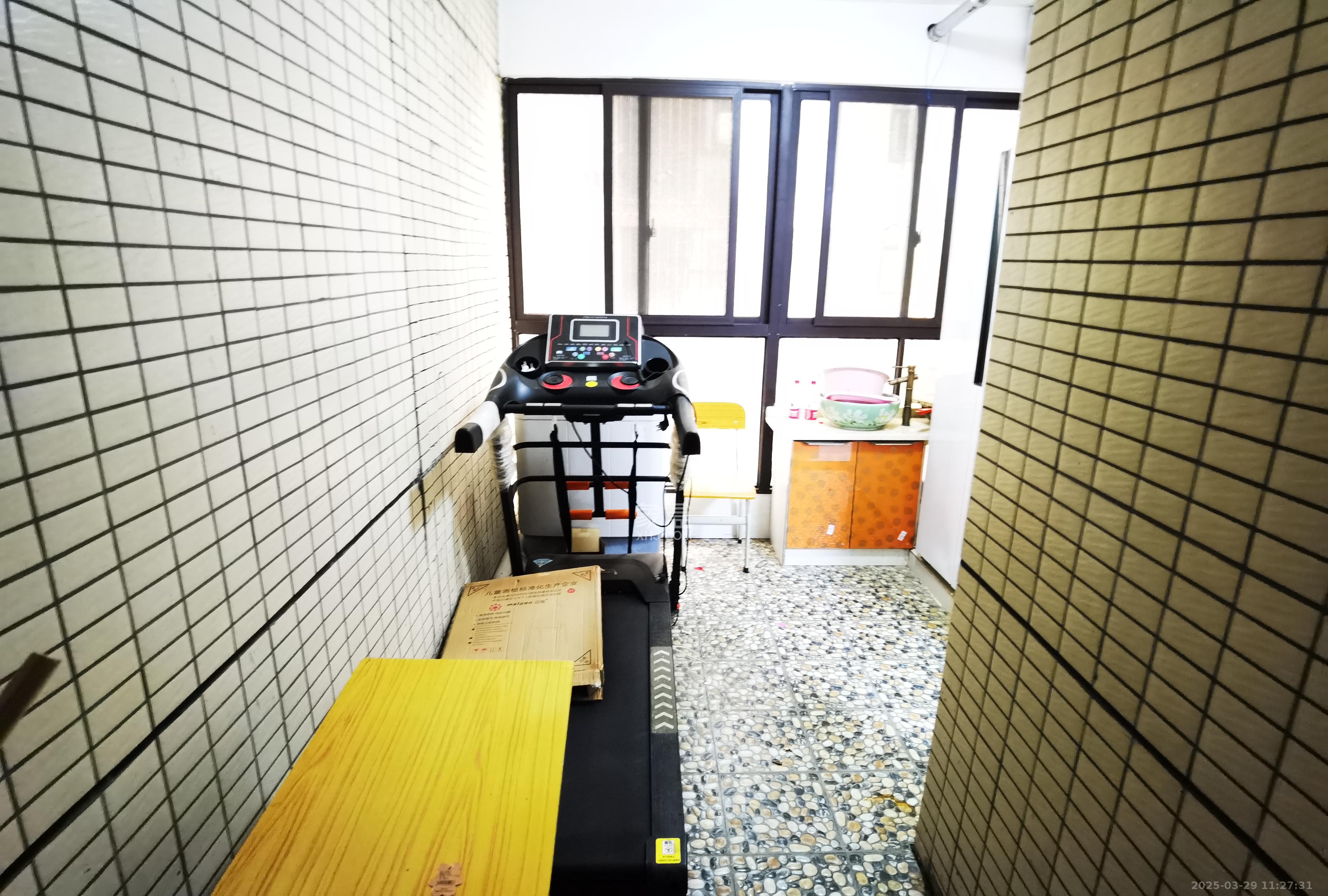 乾源国际  2室2厅1卫   1800.00元/月室内图