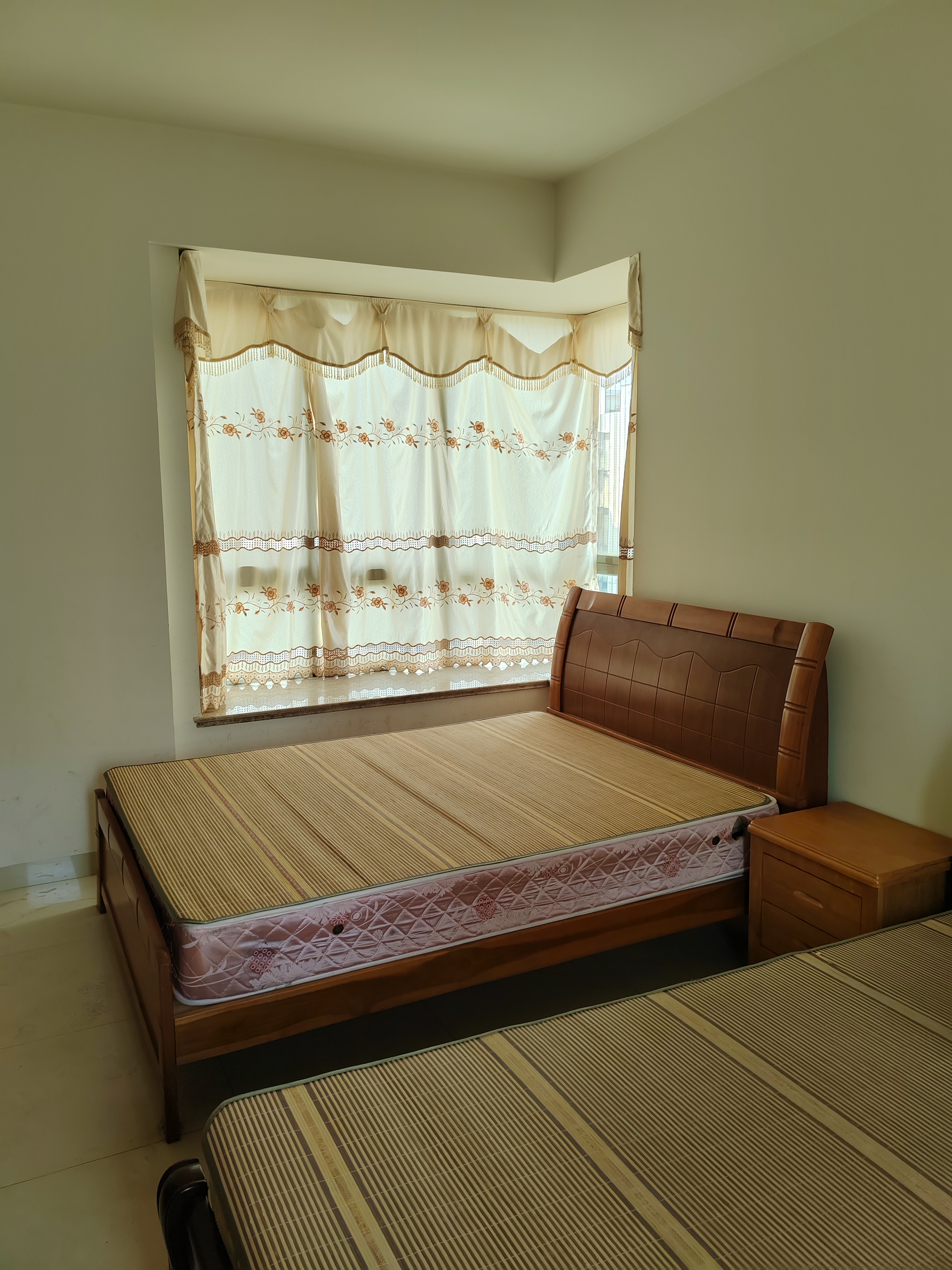 福隆广场 3室2厅2卫 3600.0元/月 福隆广场 3室2厅2卫 3600.0元/月室内图