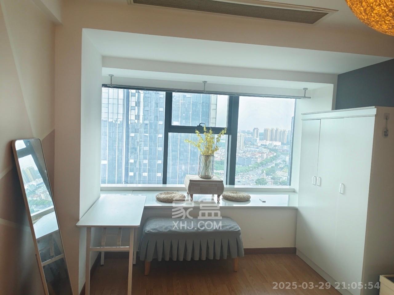 裕天国际商汇中心 1室0厅0卫 1300.0元/月 裕天国际商汇中心 1室0厅0卫 1300.0元/月室内图