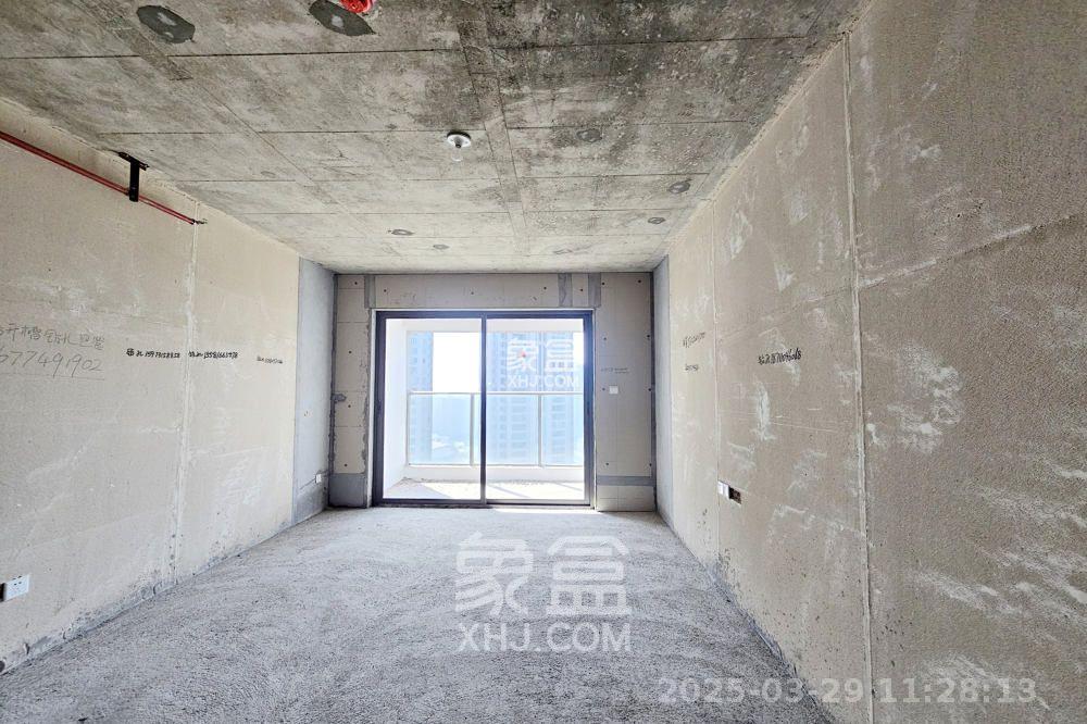 阳光城尚东湾悦江府  3室1厅2卫    1800.0元/月 阳光城尚东湾悦江府  3室1厅2卫    1800.0元/月室内图