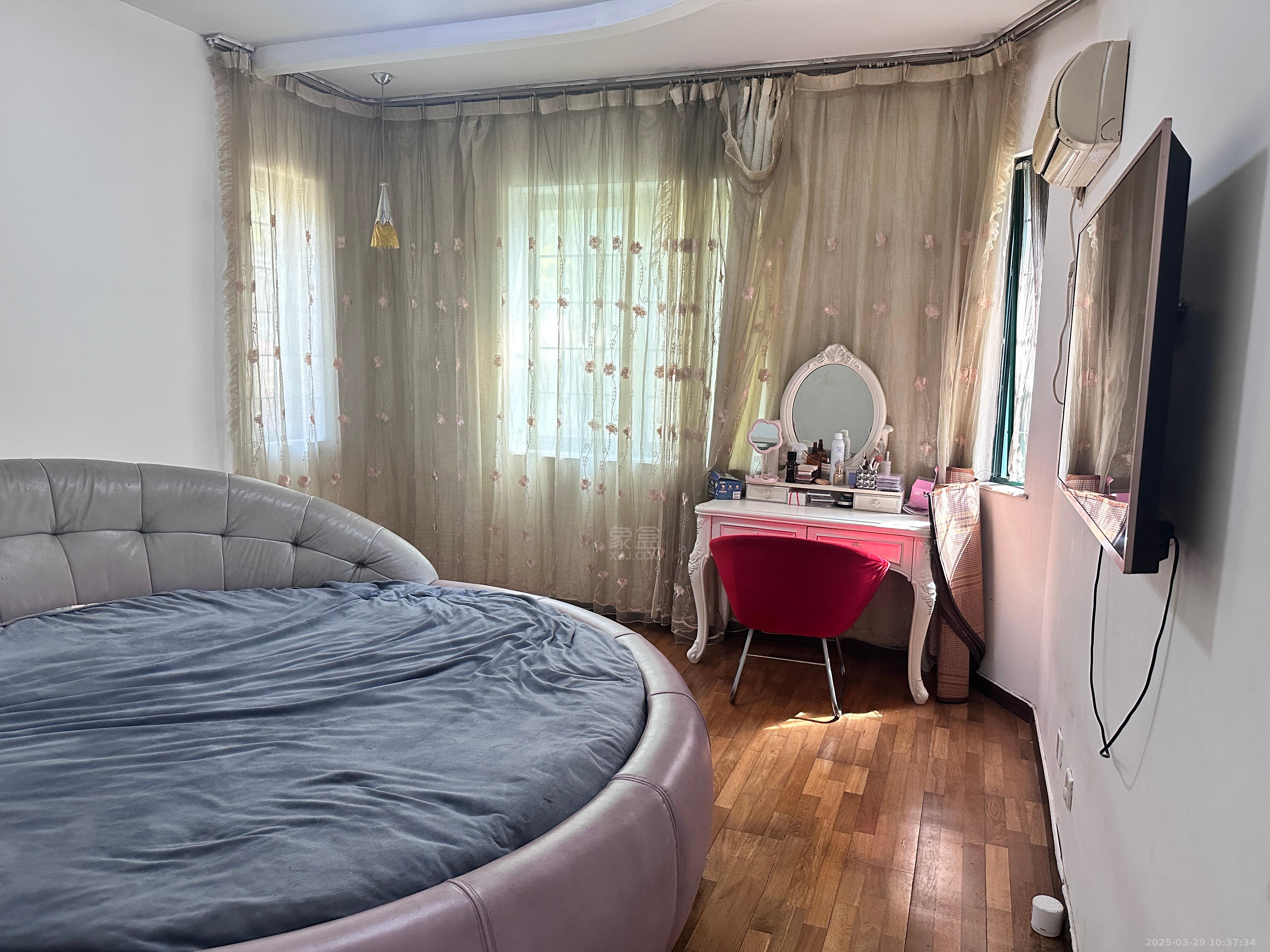 玫瑰名城紫荆苑 4室2厅2卫 1800.0元/月 玫瑰名城紫荆苑 4室2厅2卫 1800.0元/月室内图