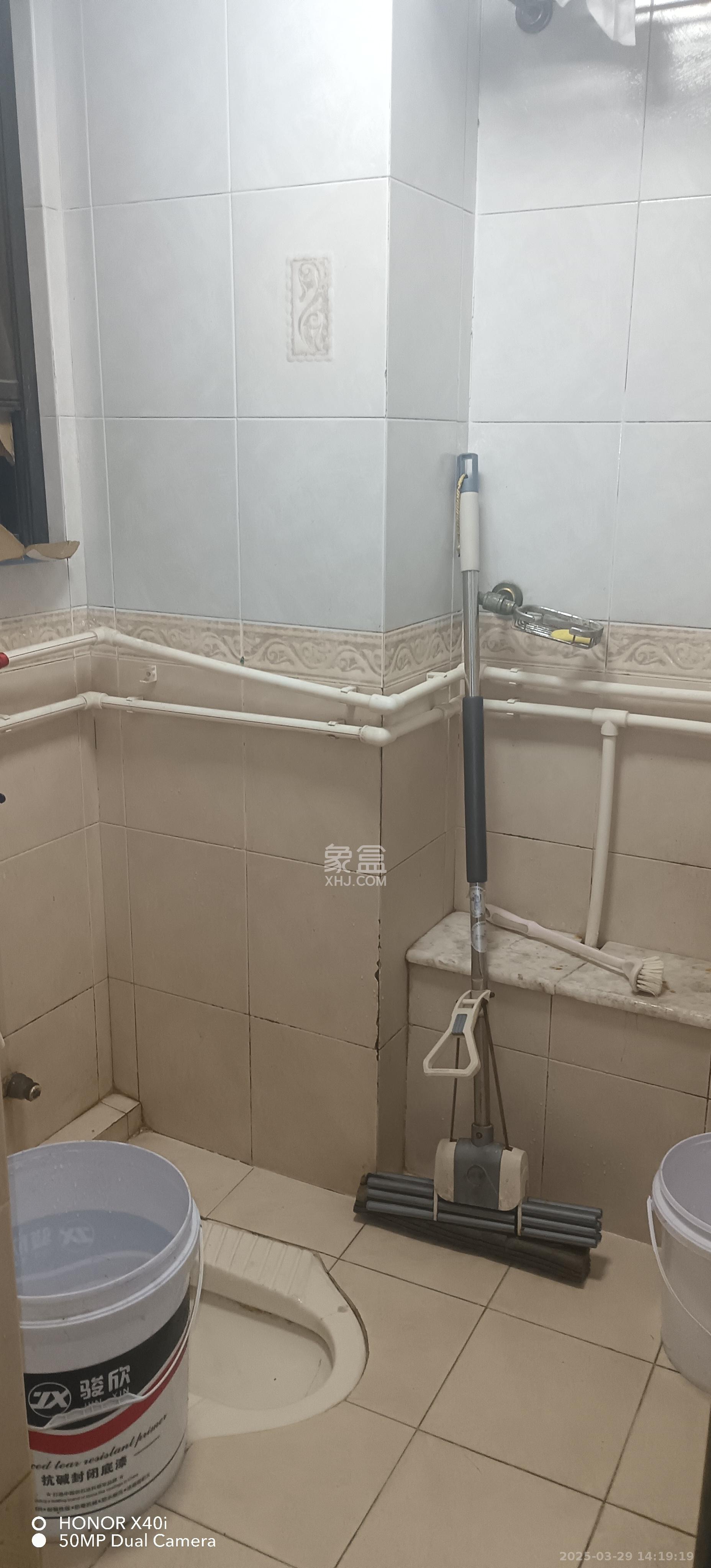 建行芙蓉支行宿舍  3室1厅2卫    3000.0元/月 建行芙蓉支行宿舍  3室1厅2卫    3000.0元/月室内图