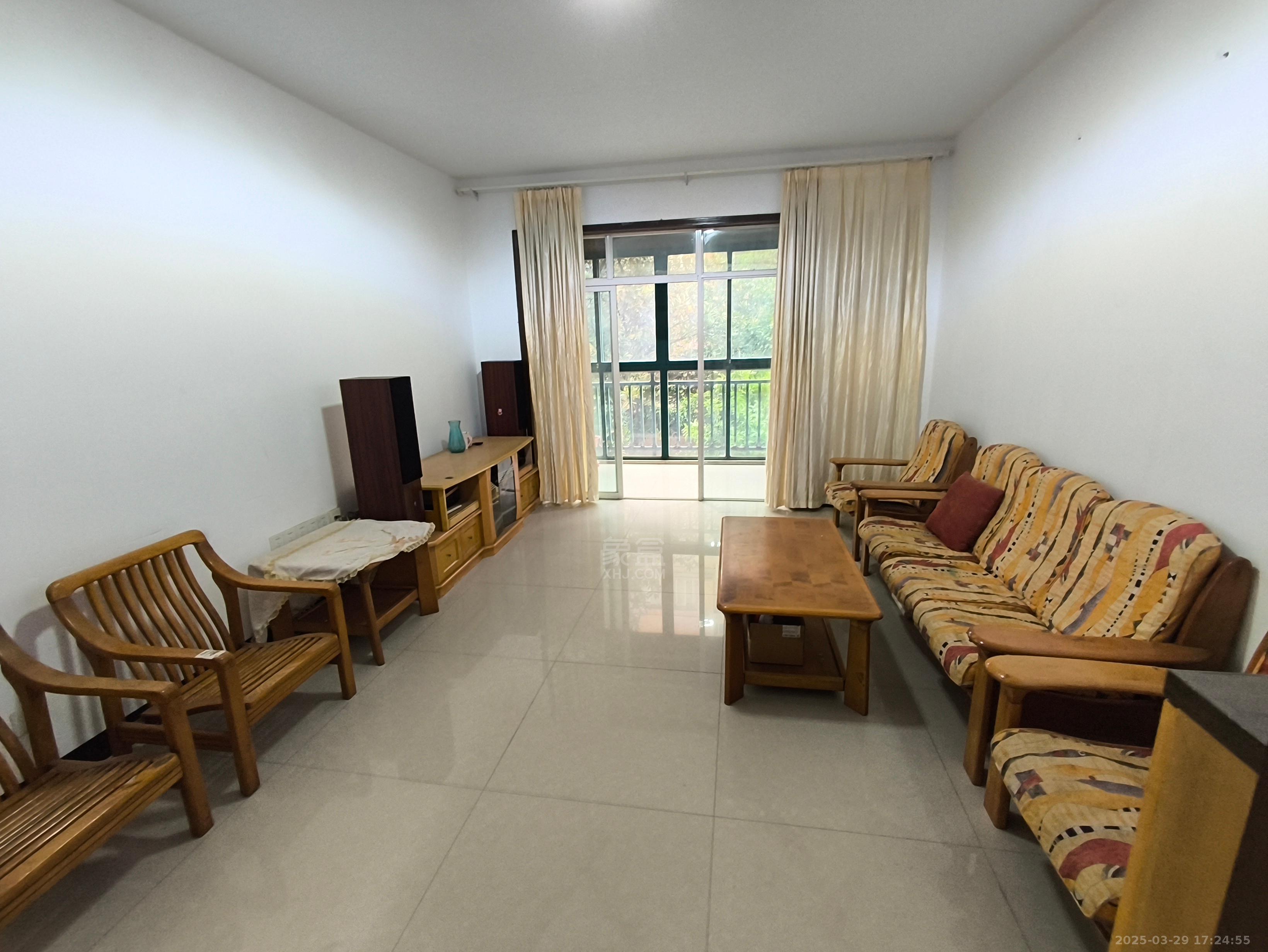 玫瑰名城丁香苑 3室2厅2卫 1450.0元/月 玫瑰名城丁香苑 3室2厅2卫 1450.0元/月室内图