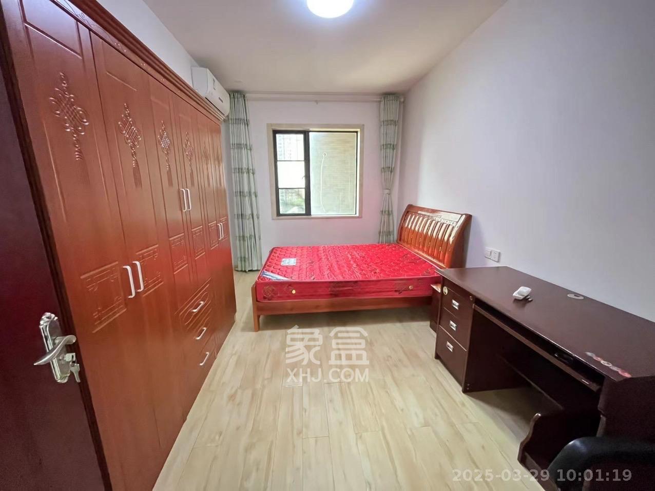 中南红领邦(红星嘉和苑) 3室2厅1卫 2200.0元/月 中南红领邦(红星嘉和苑) 3室2厅1卫 2200.0元/月室内图