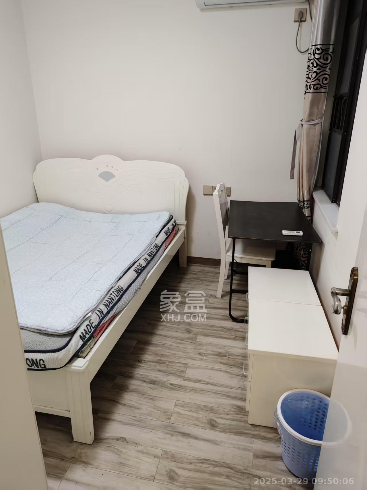 梅溪鑫苑名家  3室2厅1卫   2650.00元/月室内图