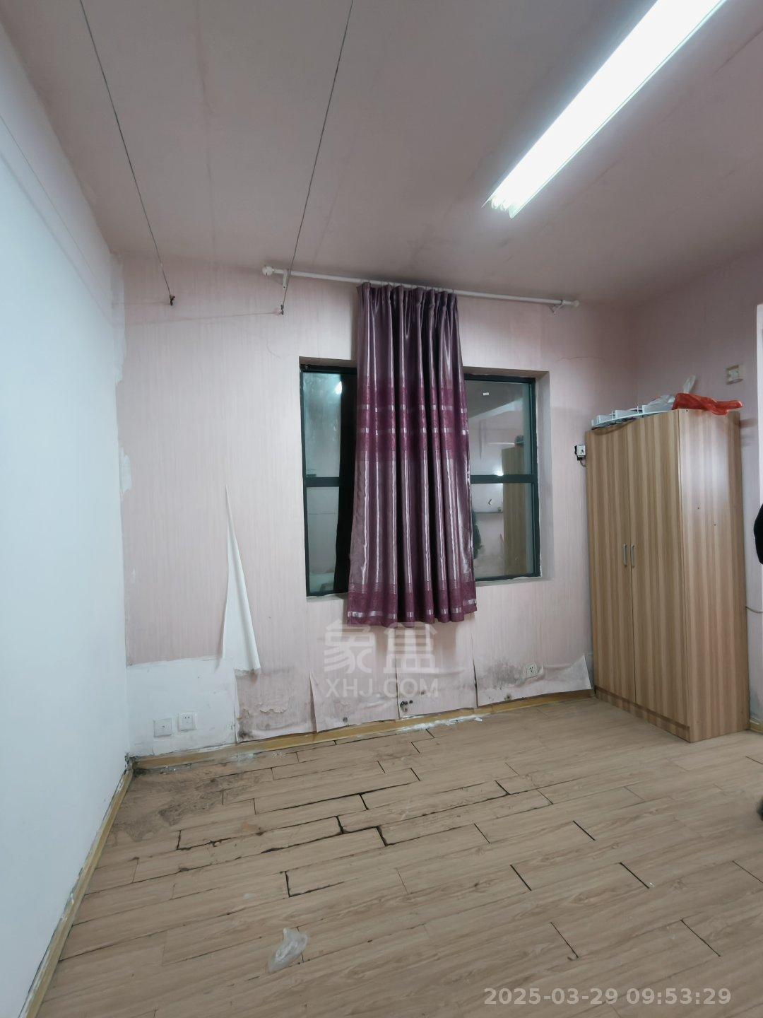 逸景华天 1室0厅1卫 1300.0元/月 逸景华天 1室0厅1卫 1300.0元/月室内图