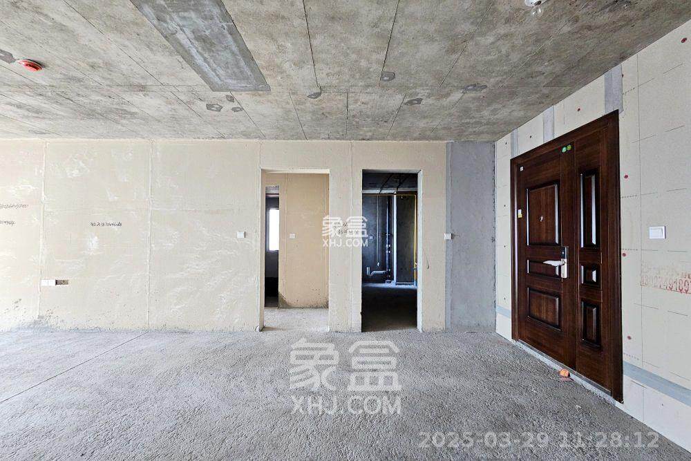 阳光城尚东湾悦江府  3室1厅2卫    1800.0元/月 阳光城尚东湾悦江府  3室1厅2卫    1800.0元/月室内图