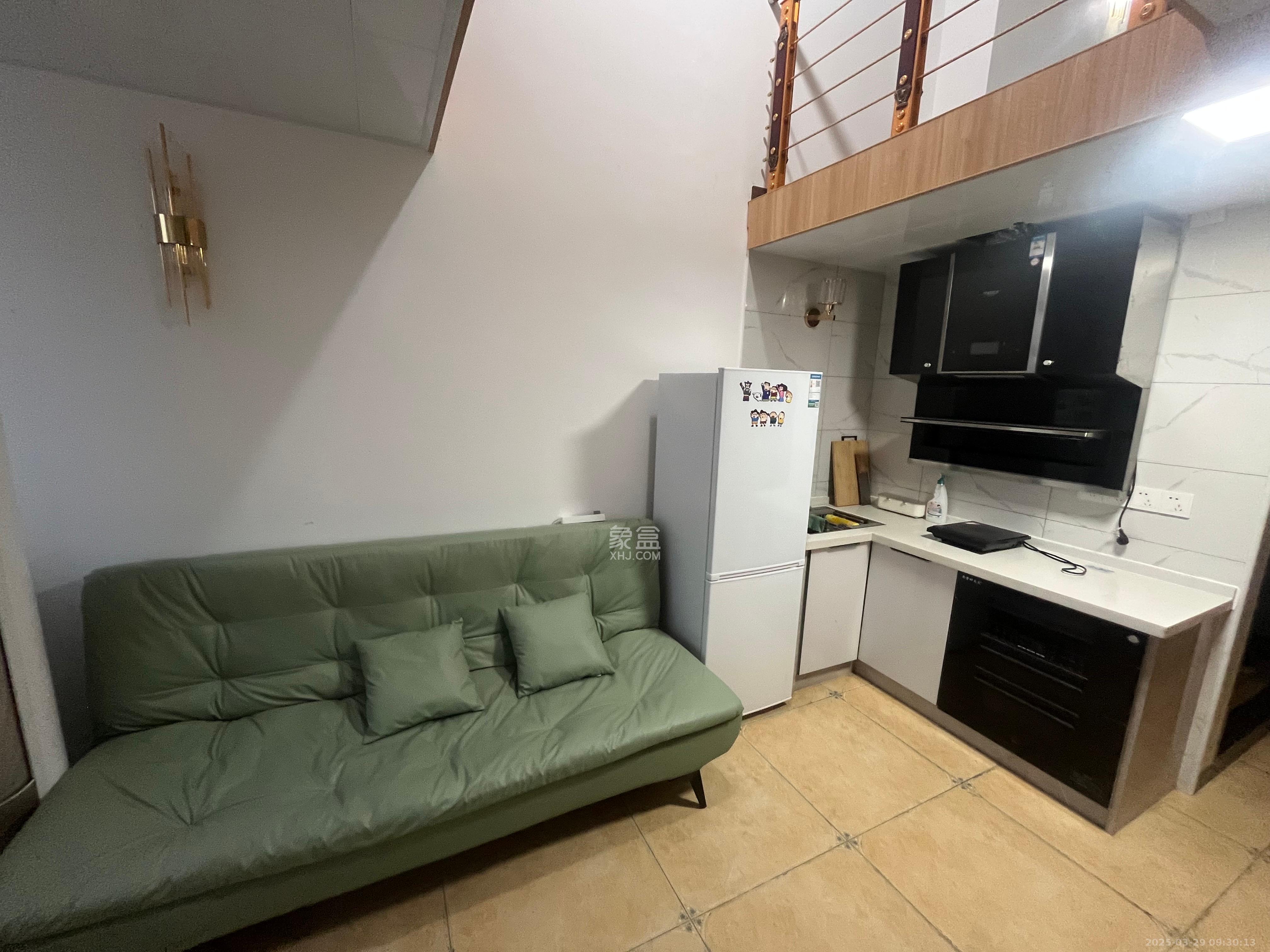 太阳城 2室1厅1卫 1550.0元/月 太阳城 2室1厅1卫 1550.0元/月室内图