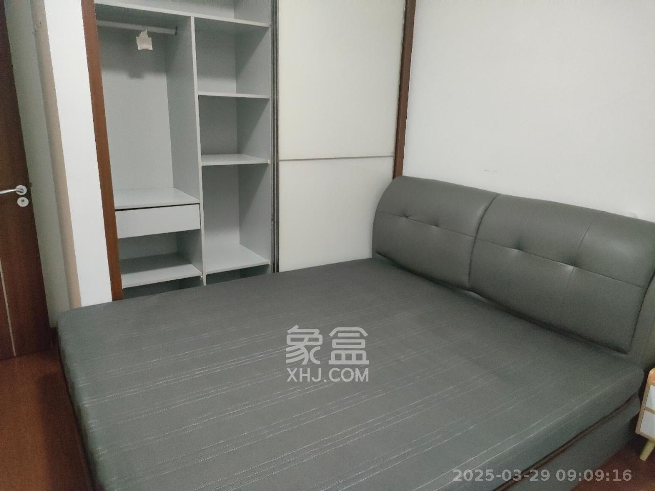 万科金域华府三四期 3室1厅1卫 2700.0元/月 万科金域华府三四期 3室1厅1卫 2700.0元/月室内图