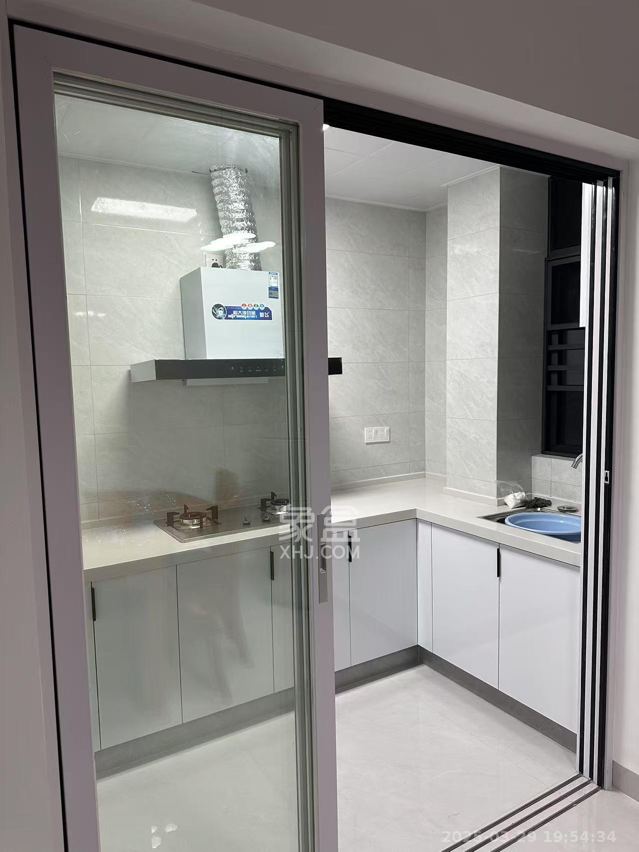 桃花嘉园 3室2厅2卫 2300.0元/月 桃花嘉园 3室2厅2卫 2300.0元/月室内图