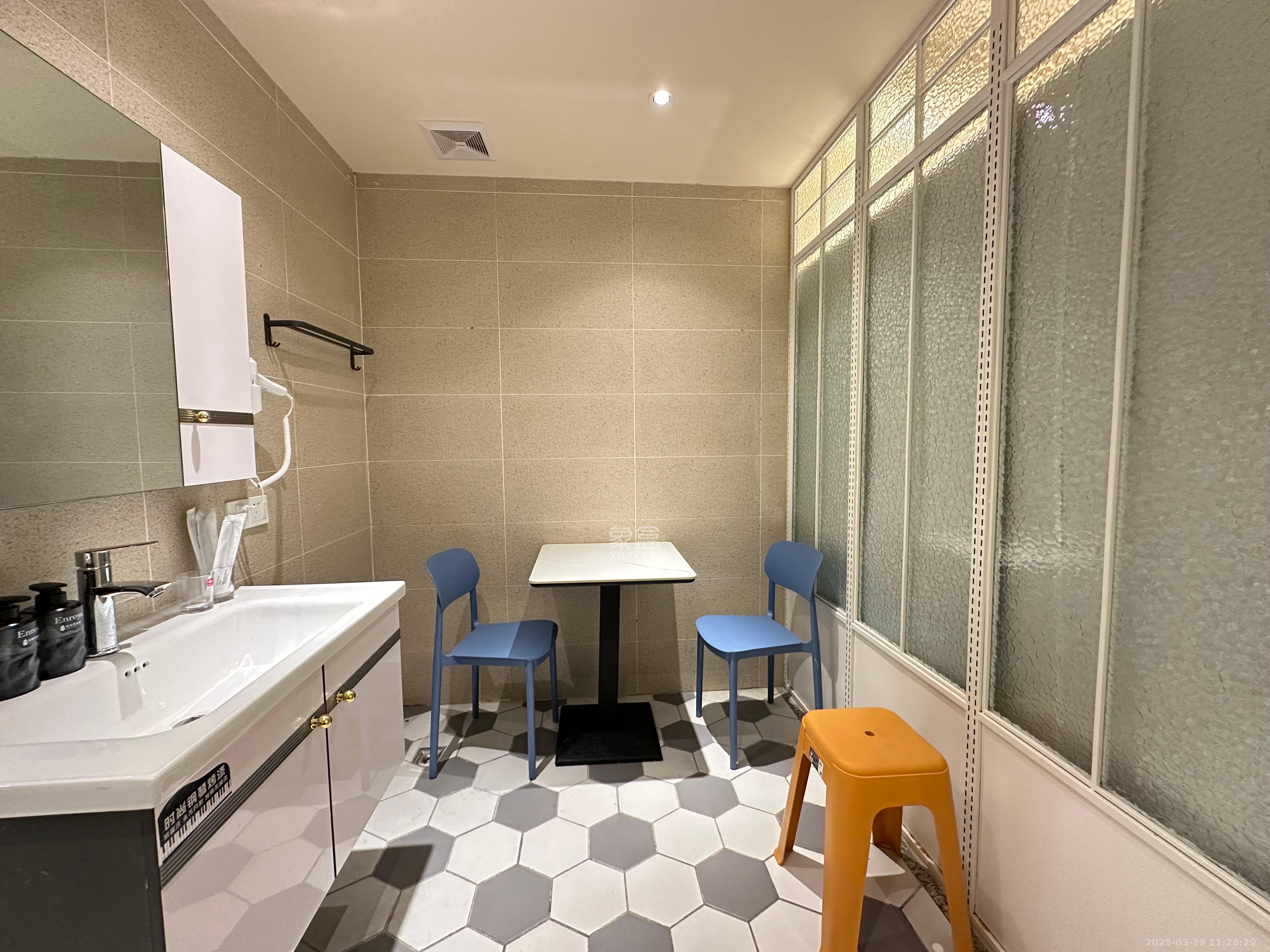 宇成朝阳广场 1室1厅1卫 1500.0元/月 宇成朝阳广场 1室1厅1卫 1500.0元/月室内图