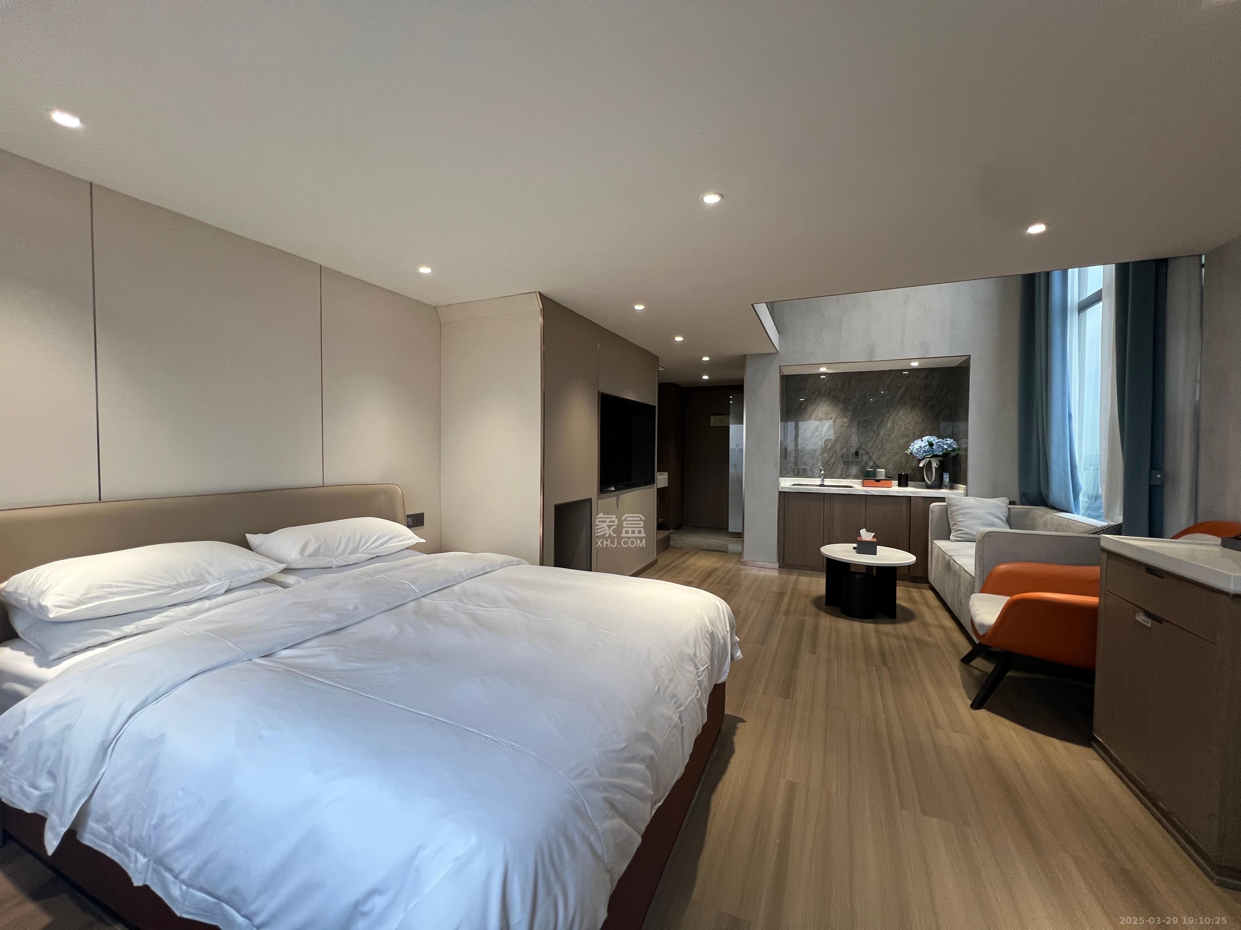 佳兆业云顶都汇 1室0厅0卫 2800.0元/月 佳兆业云顶都汇 1室0厅0卫 2800.0元/月室内图