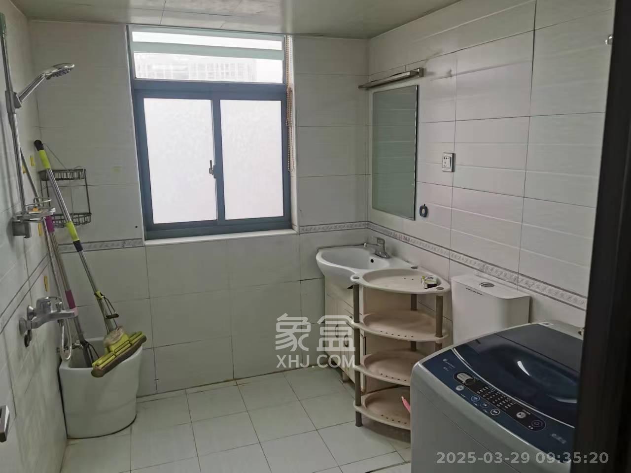 欧园  3室2厅2卫   3100.00元/月室内图