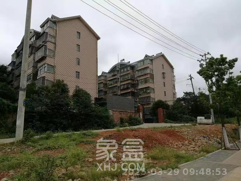 蓝天家园 3室2厅2卫 2200.0元/月 蓝天家园 3室2厅2卫 2200.0元/月室内图