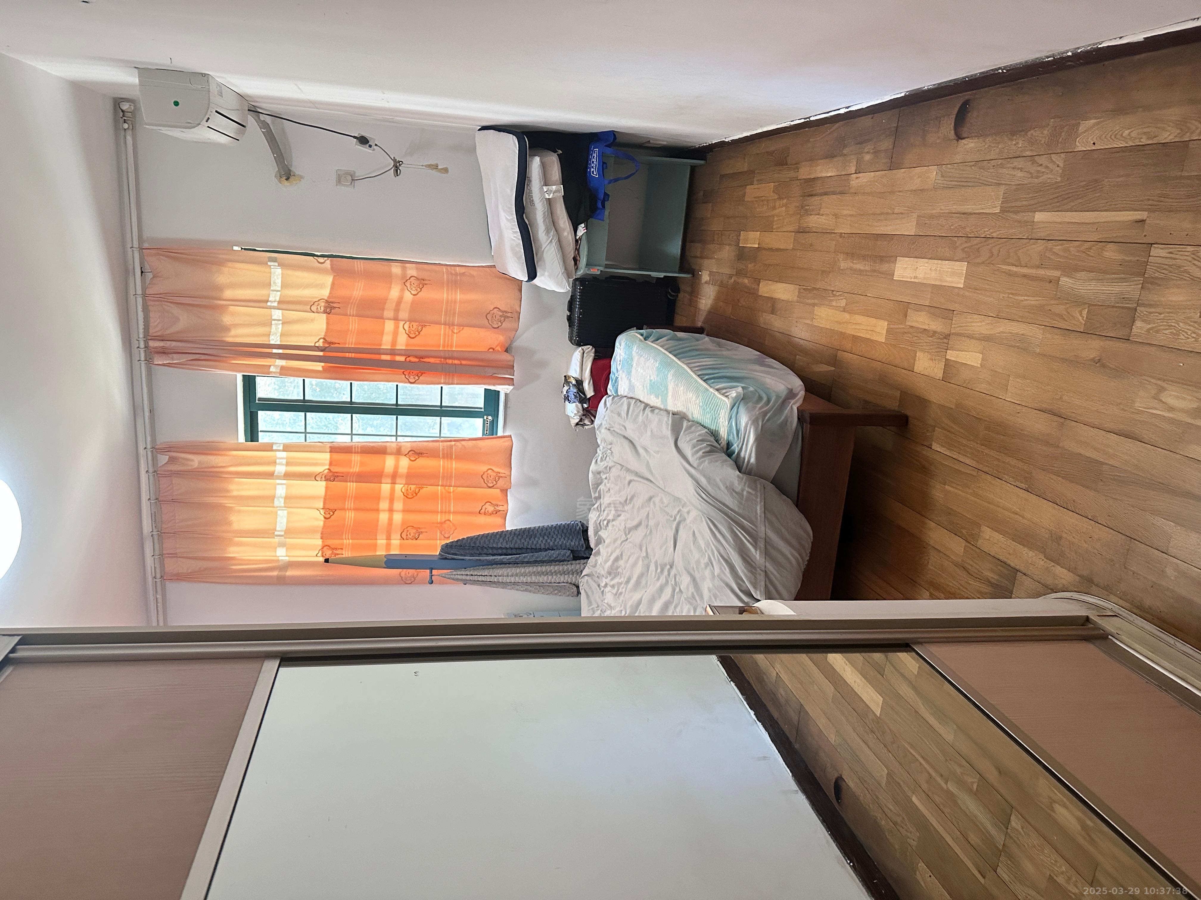 玫瑰名城紫荆苑 4室2厅2卫 1800.0元/月 玫瑰名城紫荆苑 4室2厅2卫 1800.0元/月室内图