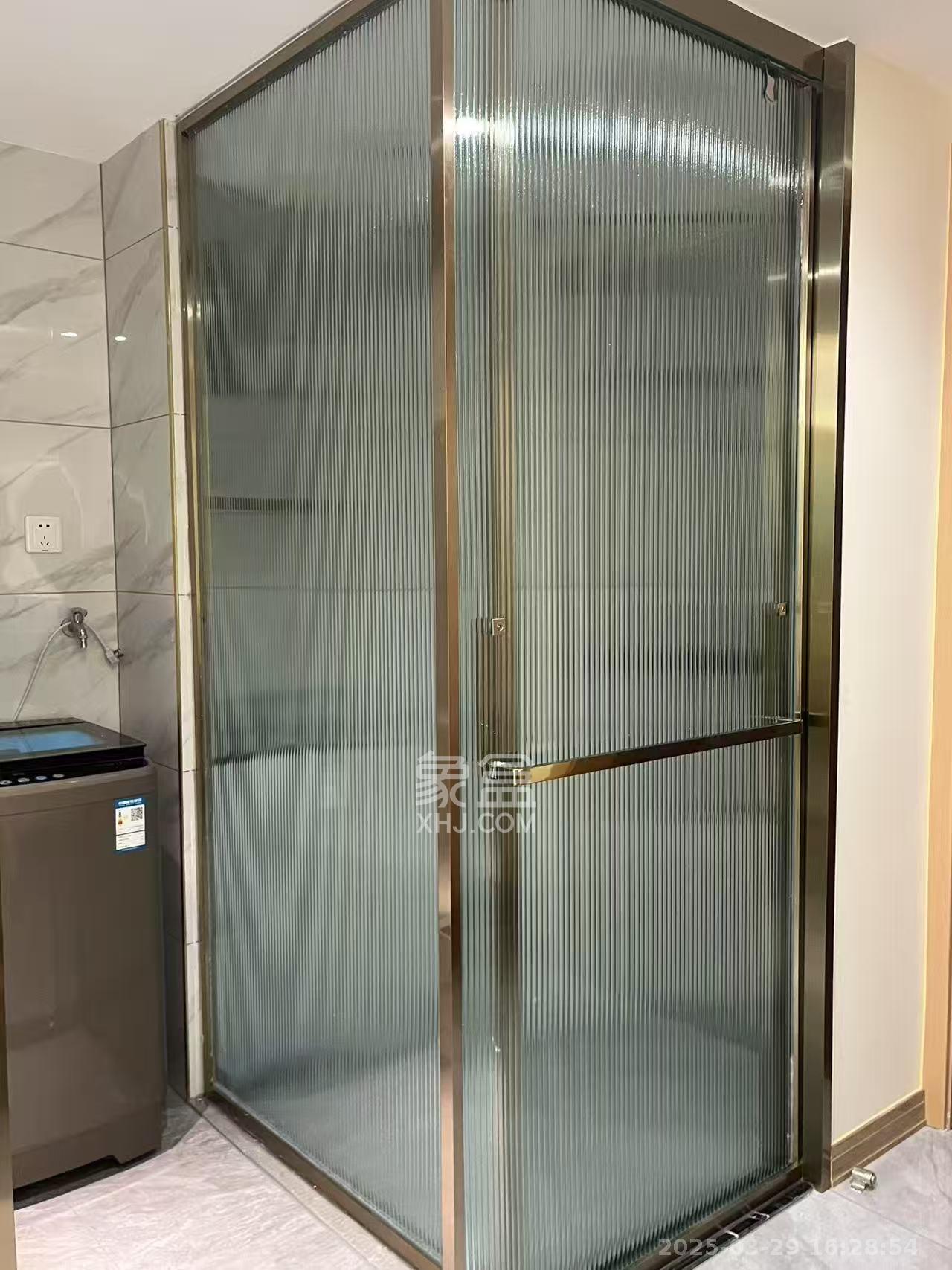 龙湖新壹城  1室1厅1卫   2000.00元/月室内图