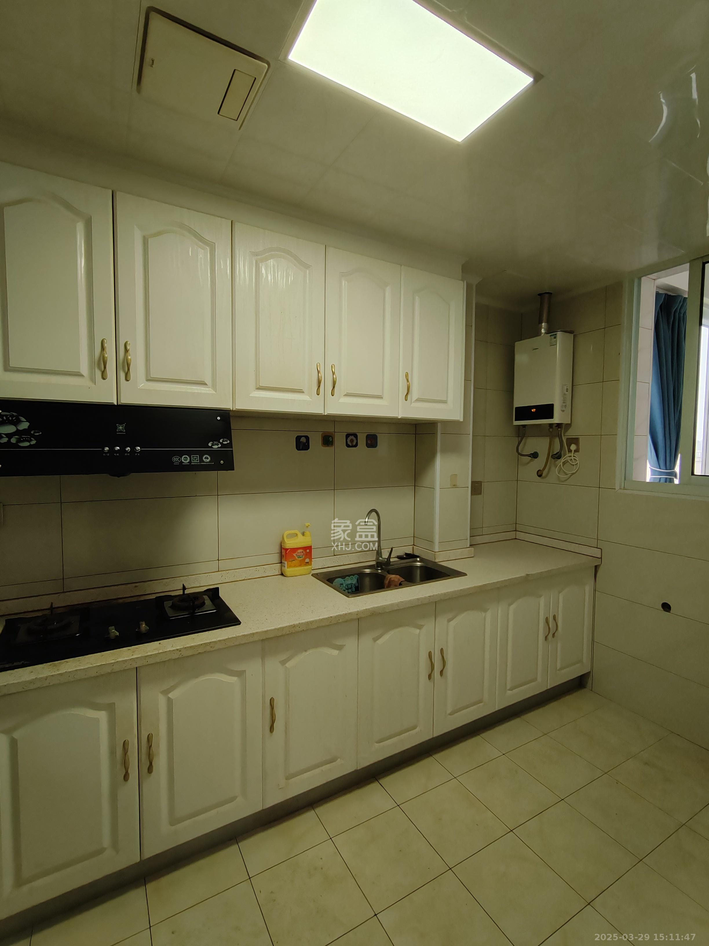 融创融公馆（融创臻苑）  3室2厅2卫    2200.0元/月室内图