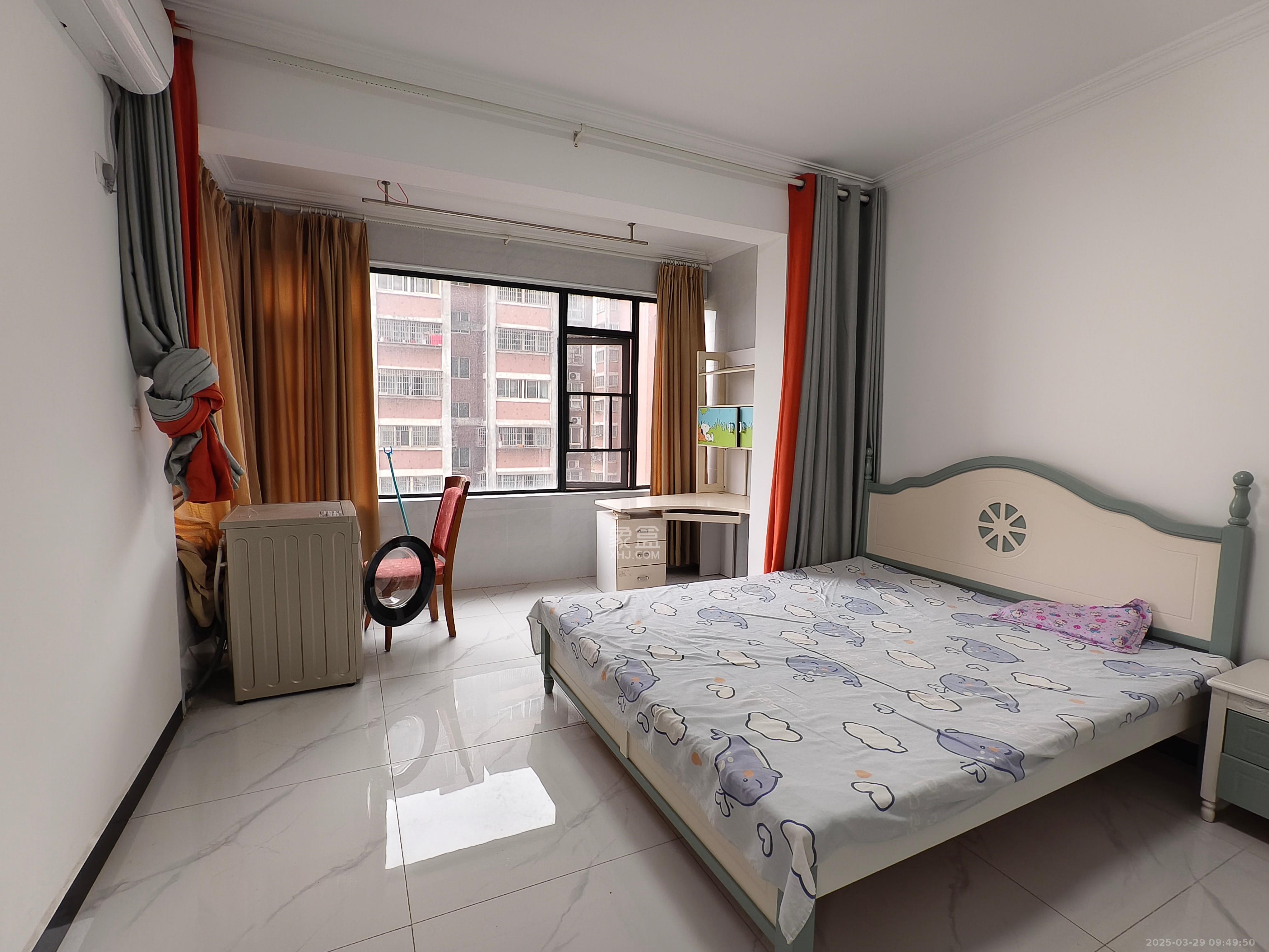 东门尚苑 2室2厅1卫 1600.0元/月 东门尚苑 2室2厅1卫 1600.0元/月室内图