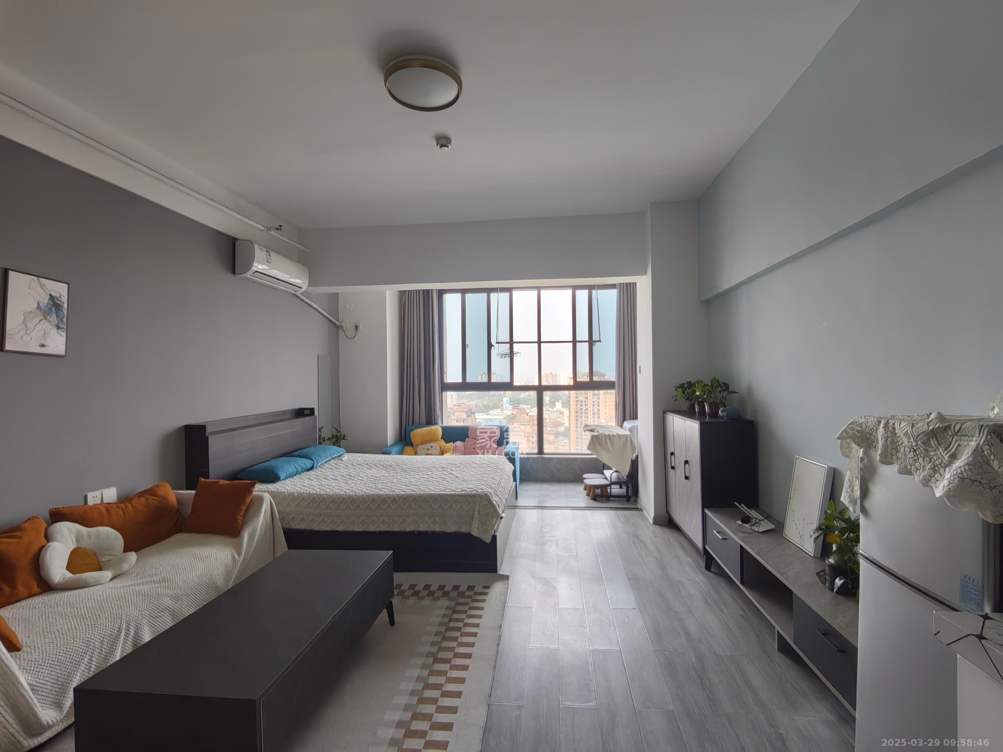 C-park天悦城(紫檀溪苑二期) 1室1厅1卫 1700.0元/月 C-park天悦城(紫檀溪苑二期) 1室1厅1卫 1700.0元/月室内图