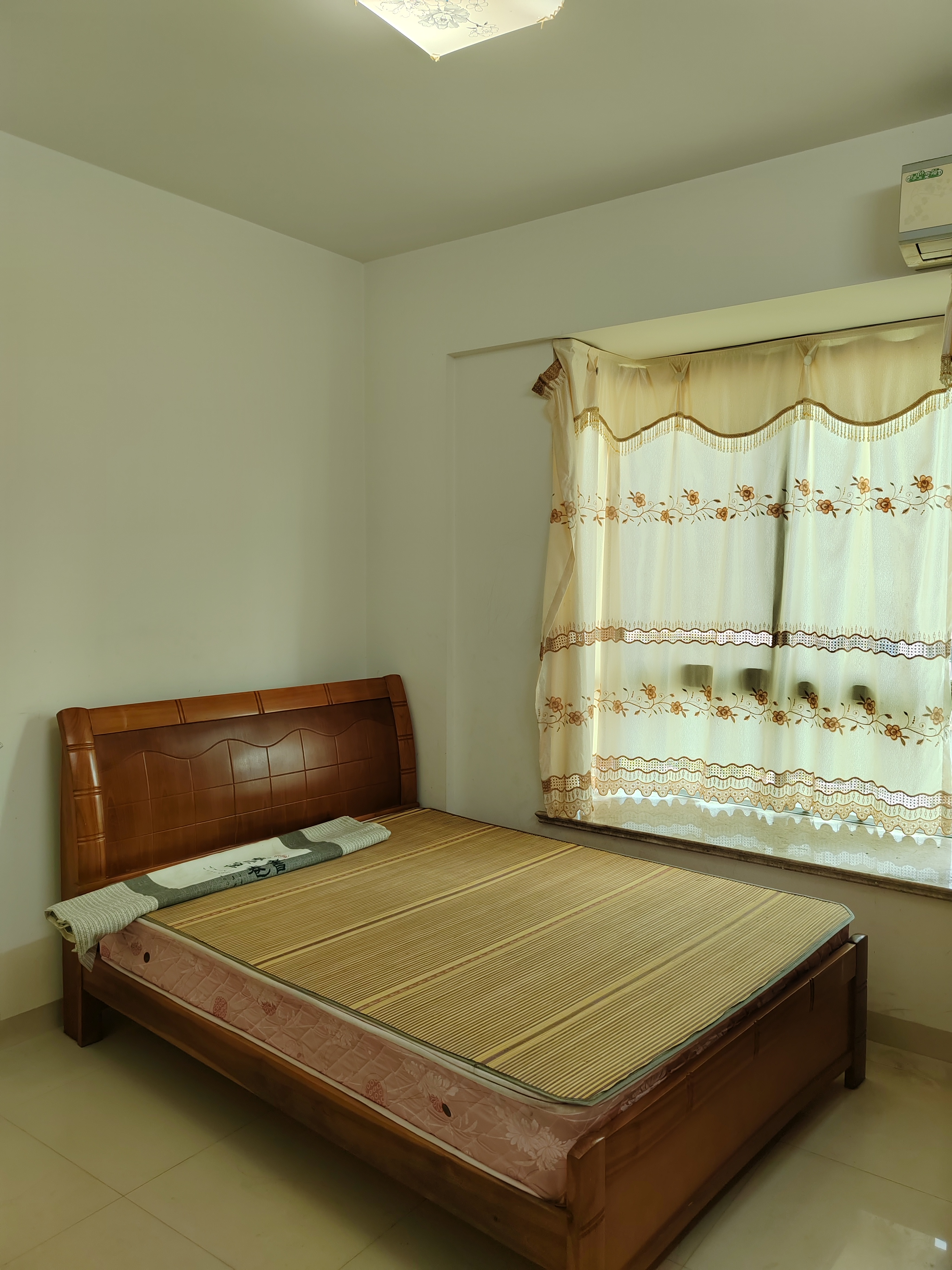 福隆广场 3室2厅2卫 3600.0元/月 福隆广场 3室2厅2卫 3600.0元/月室内图