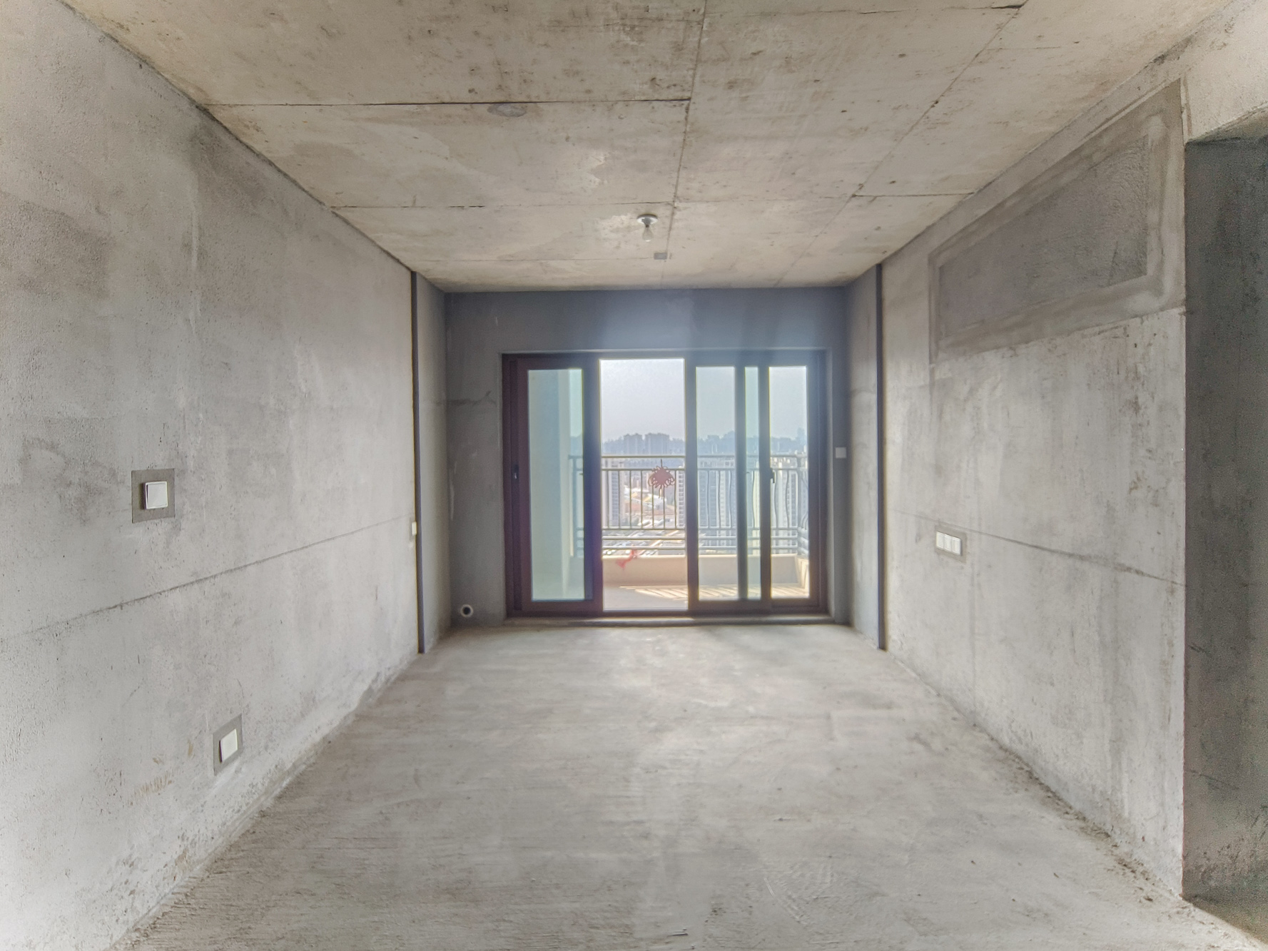 碧桂园翘楚棠 3室2厅1卫 82.0万 碧桂园翘楚棠 3室2厅1卫 82.0万客厅