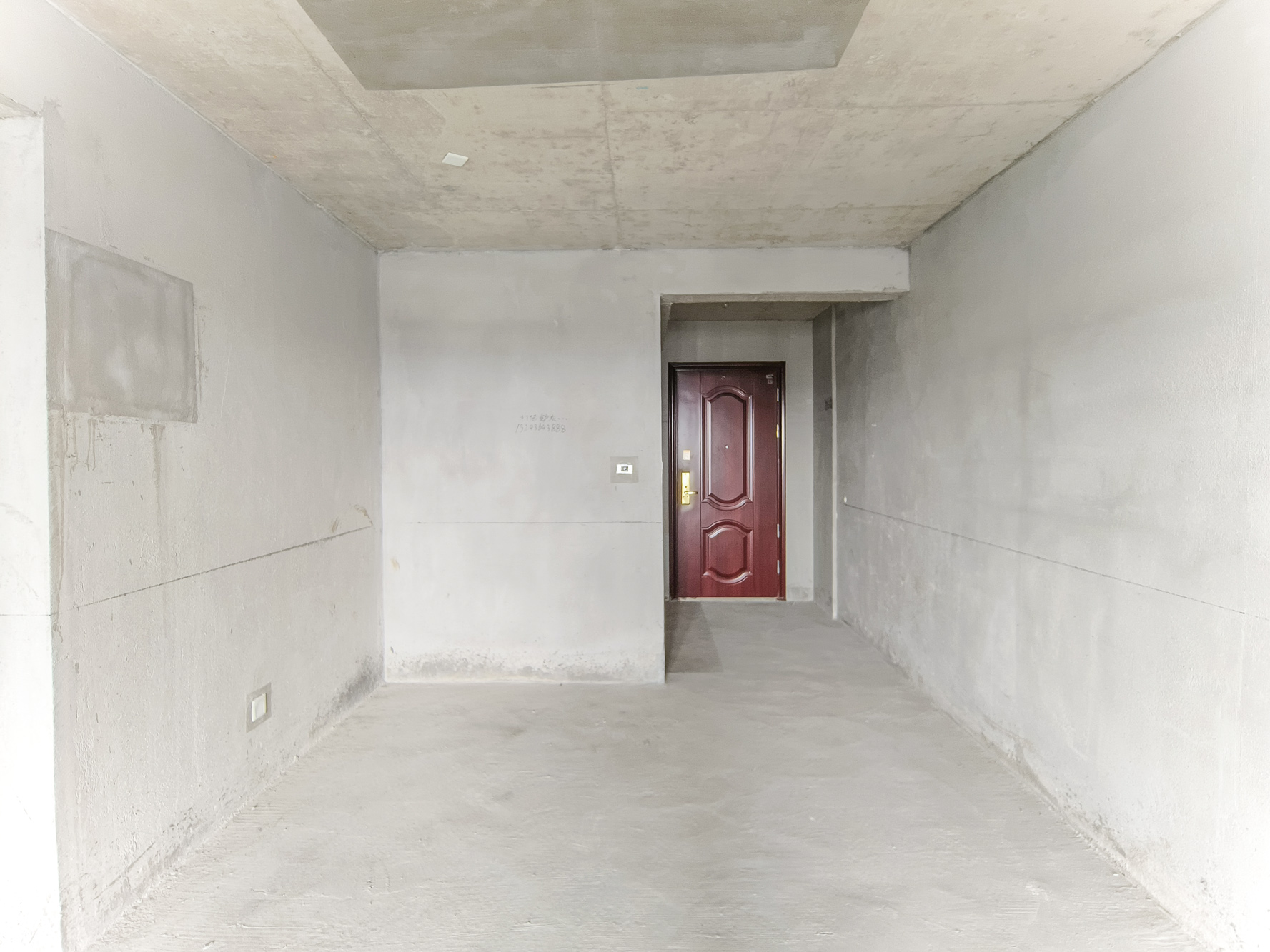 碧桂园翘楚棠 3室2厅1卫 82.0万 碧桂园翘楚棠 3室2厅1卫 82.0万客厅