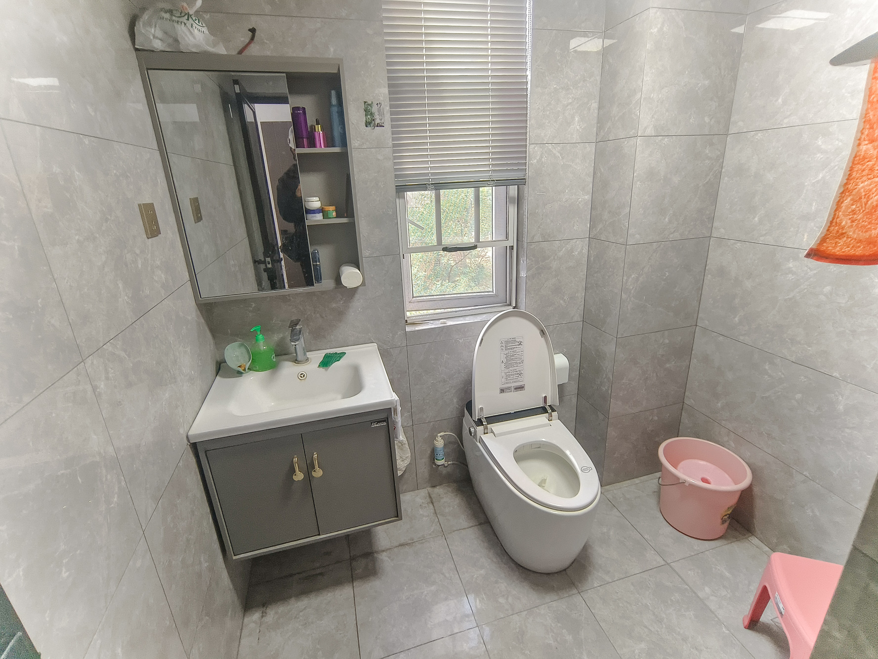 和悦城(蟠龙景苑) 3室2厅2卫 92.8万 和悦城(蟠龙景苑) 3室2厅2卫 92.8万卫生间