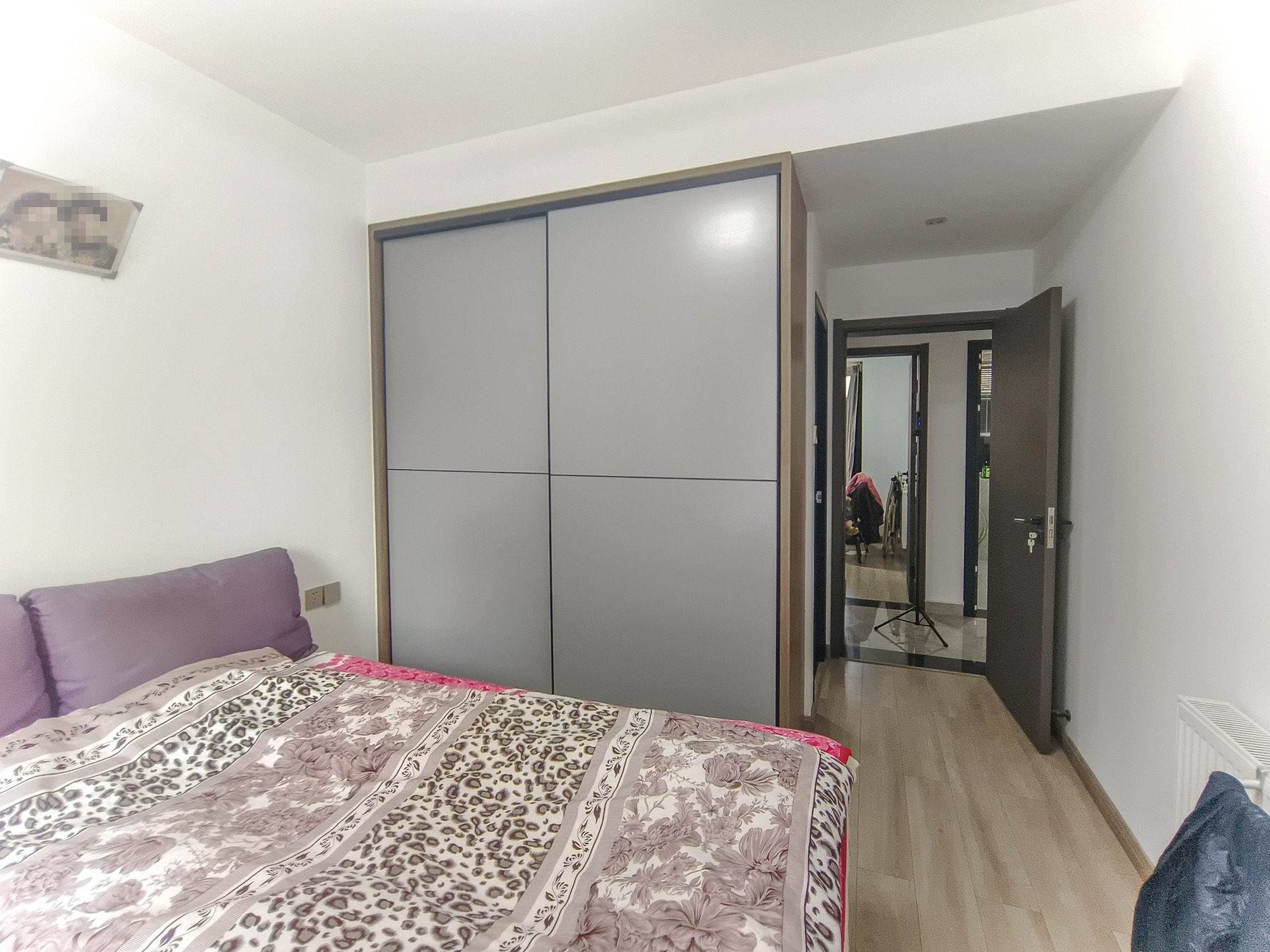 和悦城(蟠龙景苑) 3室2厅2卫 92.8万 和悦城(蟠龙景苑) 3室2厅2卫 92.8万卧室