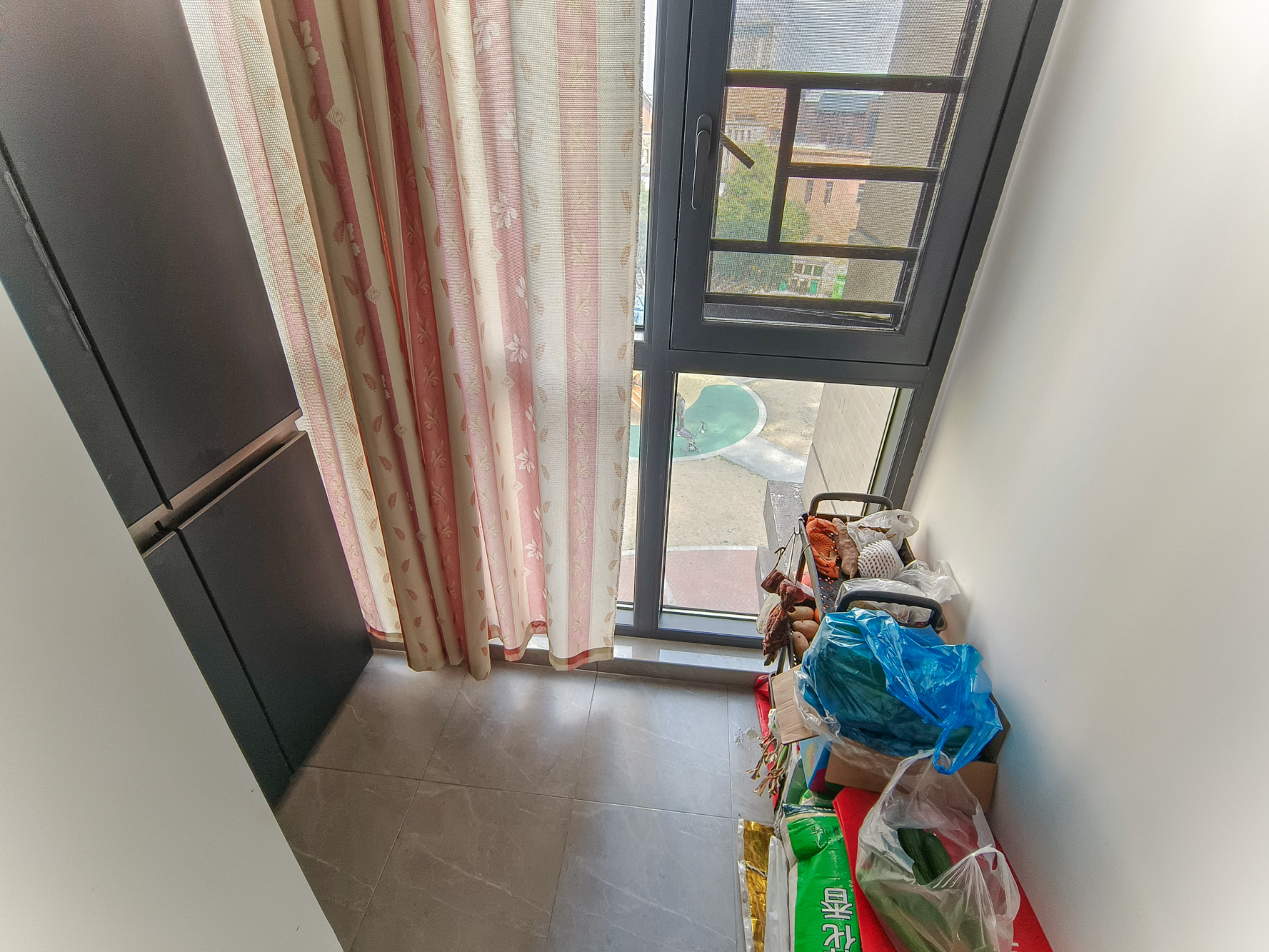 和悦城(蟠龙景苑) 3室2厅2卫 92.8万 和悦城(蟠龙景苑) 3室2厅2卫 92.8万阳台