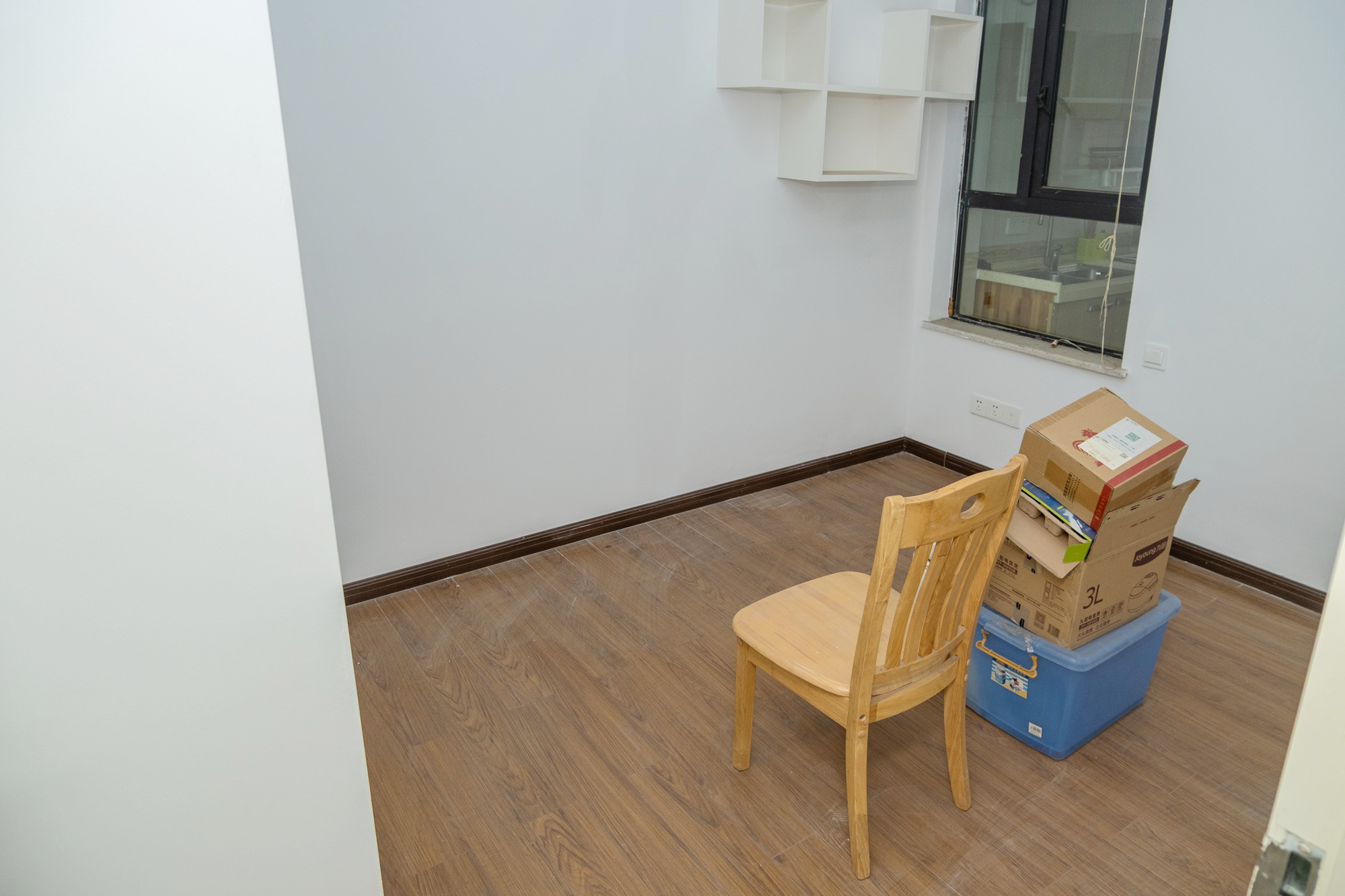 三一街区  3室2厅2卫   59.00万卧室